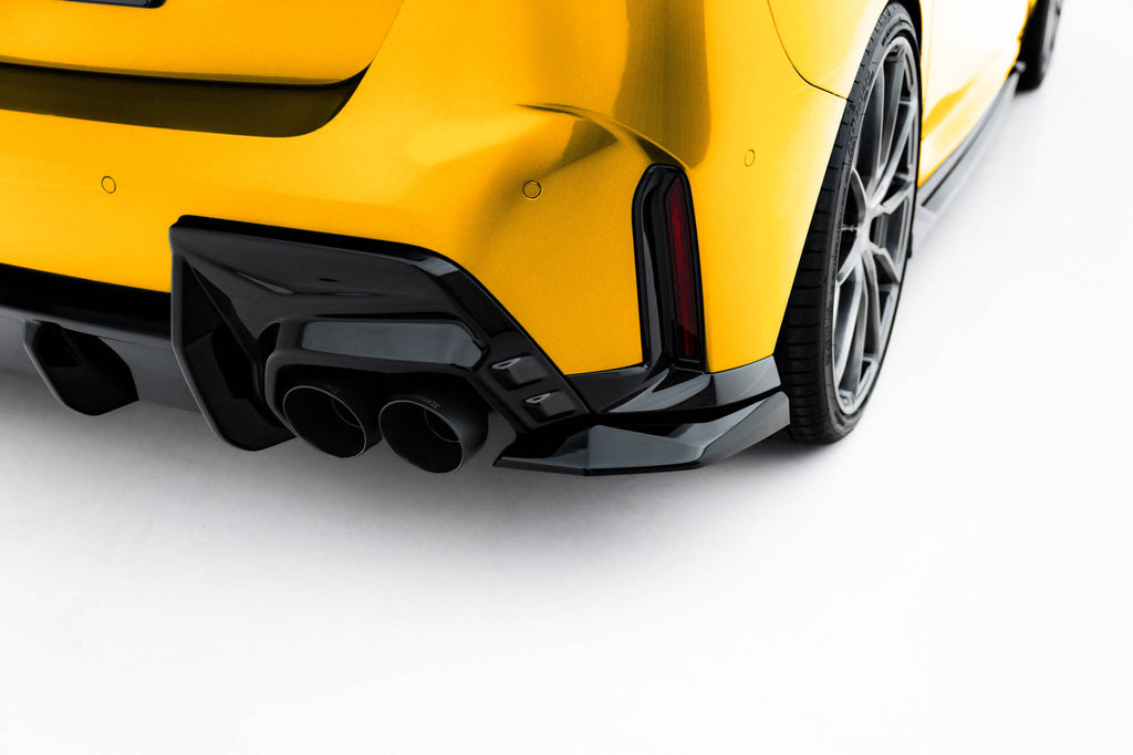 Maxton Design Heck Ansatz Flaps Diffusor V.2 passend für BMW 1er M-Paket F70 schwarz Hochglanz