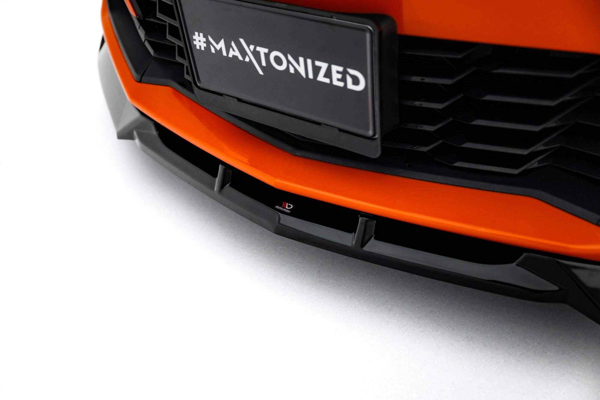 Maxton Design Street+ Spoilerlippe Front Ansatz V.2 passend für Chevrolet Camaro SS Mk6 Facelift schwarz Hochglanz