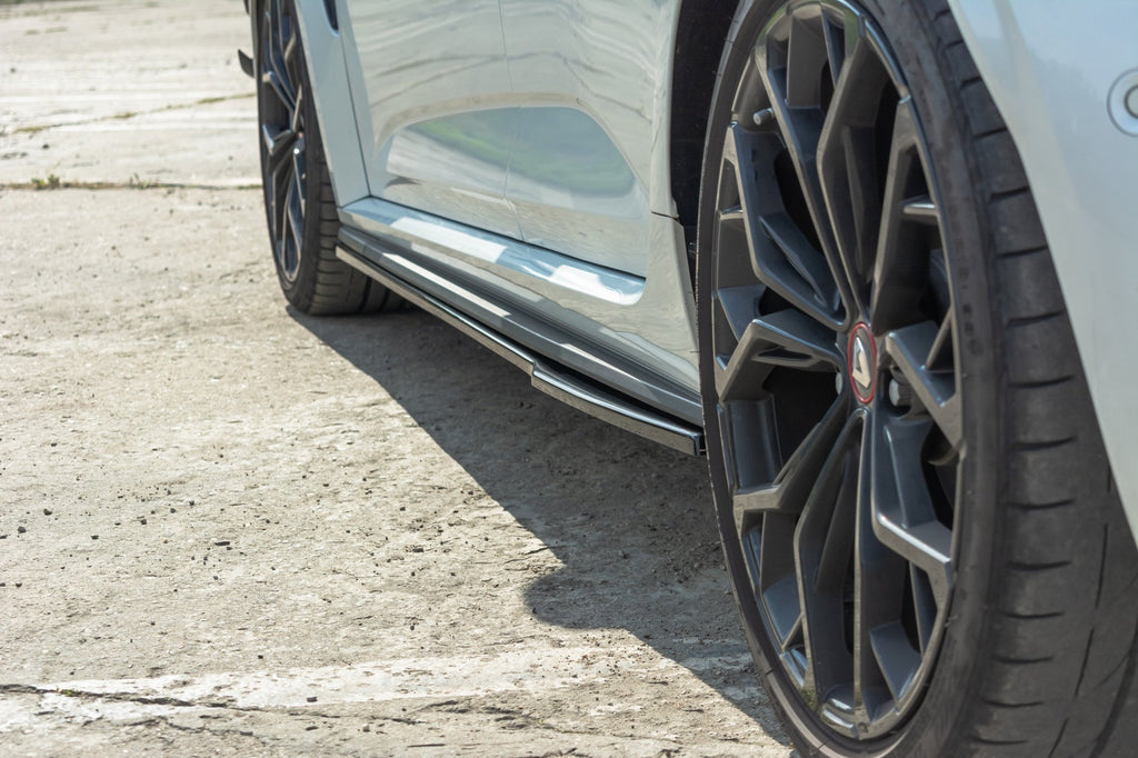 Maxton Design Street+ Seitenschweller Leisten passend für Renault Megane IV RS schwarz Hochglanz