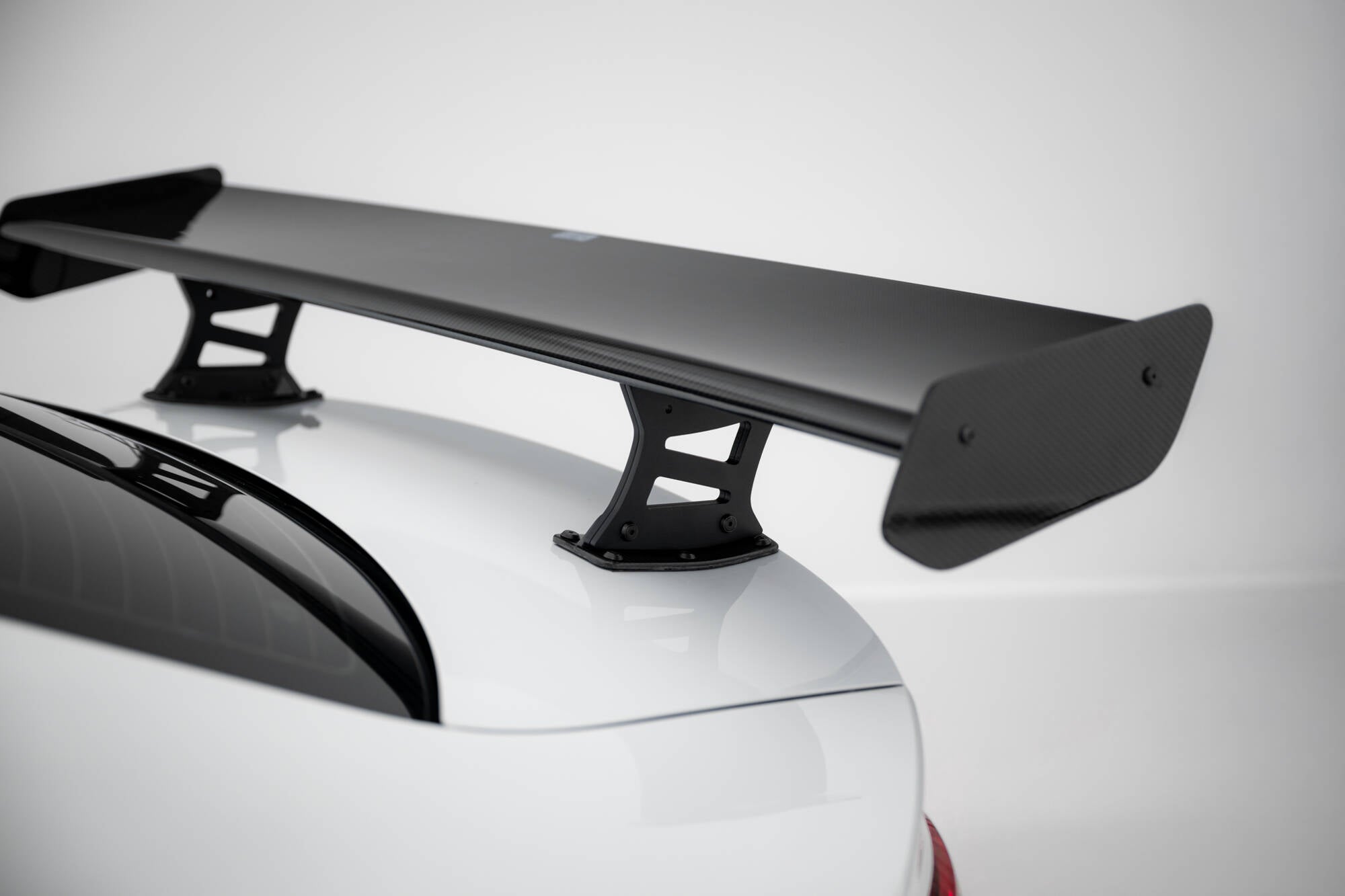Maxton Design Carbon Spoiler With Internal Brackets Uprights Audi A3 / A3 S-Line / S3 / RS3 Limousine 8V / 8V Facelift für Audi A3