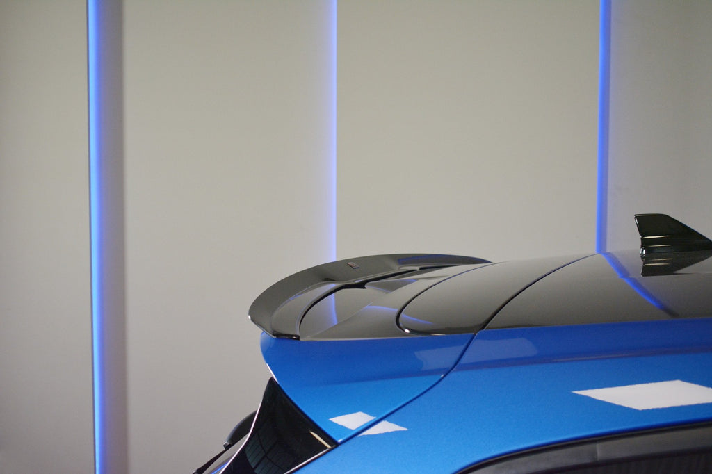 Maxton Design Spoiler CAP V.2 passend für Ford Focus Hatchback ST-Line Mk4 schwarz Hochglanz