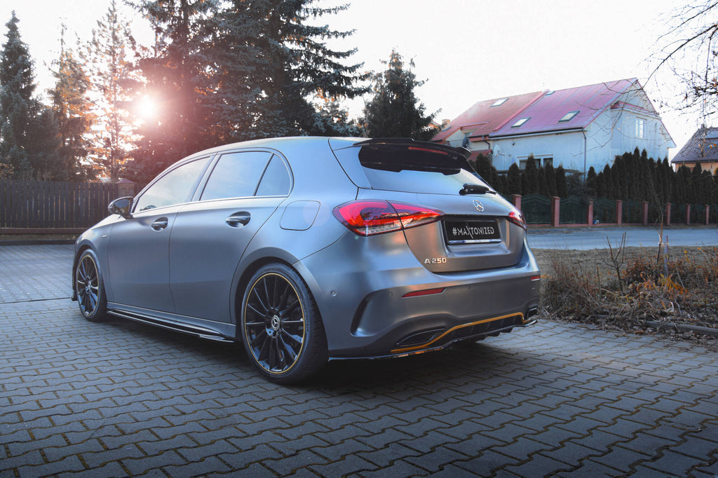 Maxton Design Spoiler CAP passend für Mercedes-Benz A AMG-Line Hatchback W177 schwarz Hochglanz