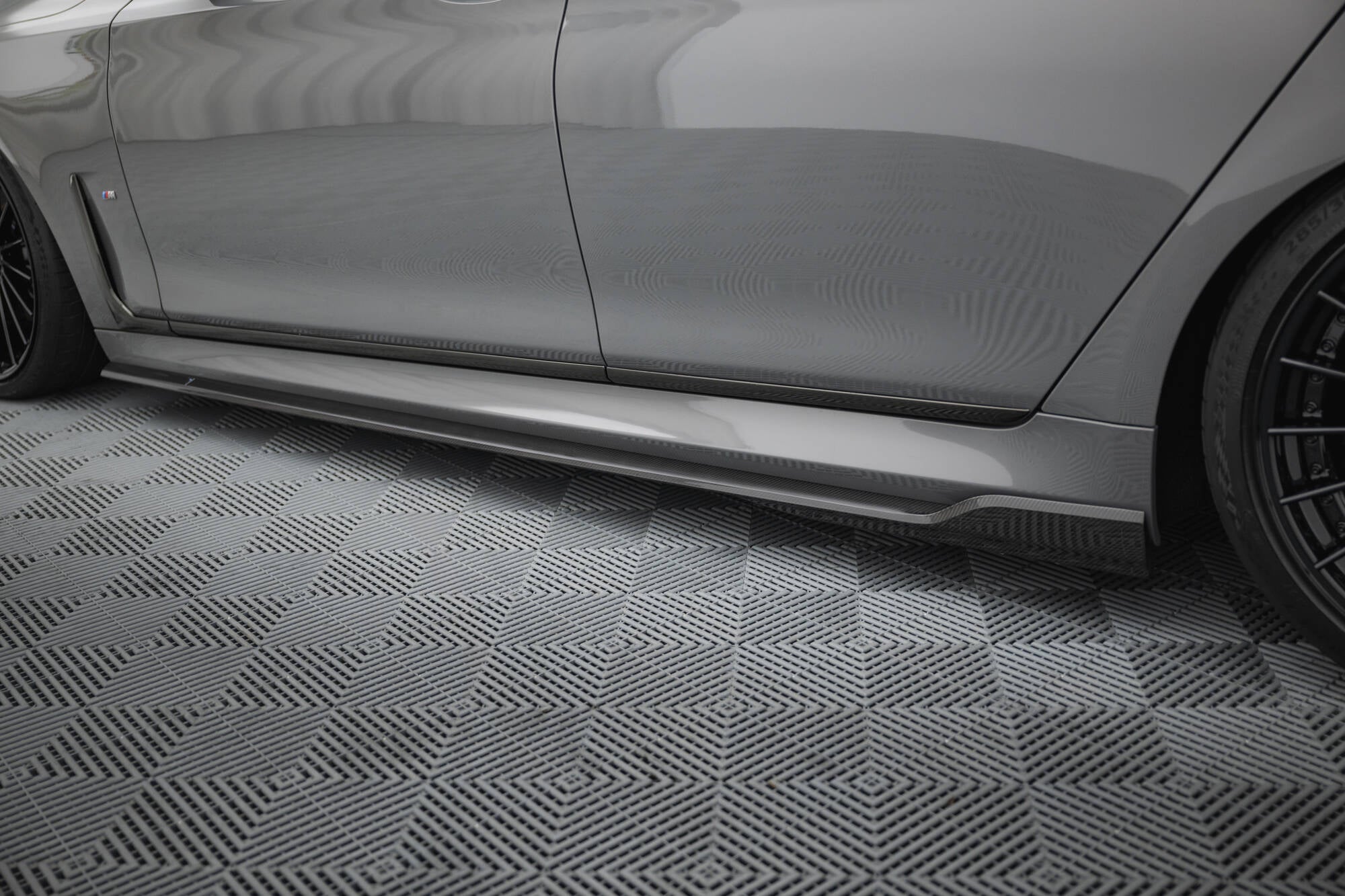 Maxton Design Set of Carbon Fiber Splitters BMW 7 M-Paket G11 Facelift schwarz matt für BMW