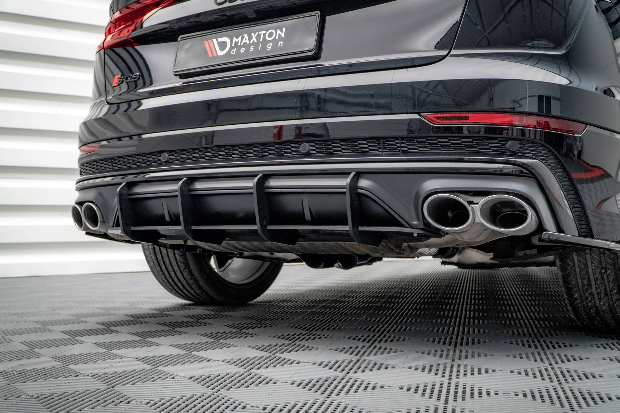 Maxton Design Street Pro Heckschürze passend für Audi SQ8 Mk1