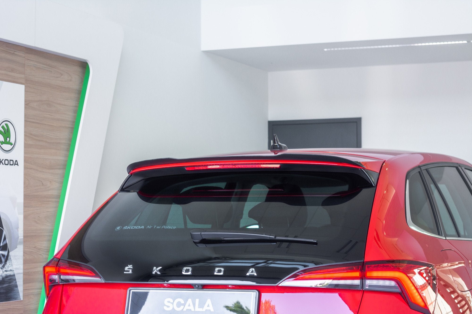 Maxton Design Spoiler CAP passend für Skoda Scala Image Scala schwarz Hochglanz