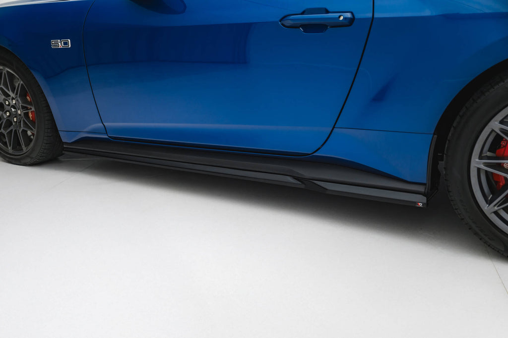 Maxton Design Street+ Seitenschweller Leisten passend für Ford Mustang Dark Horse Mk7 schwarz Hochglanz