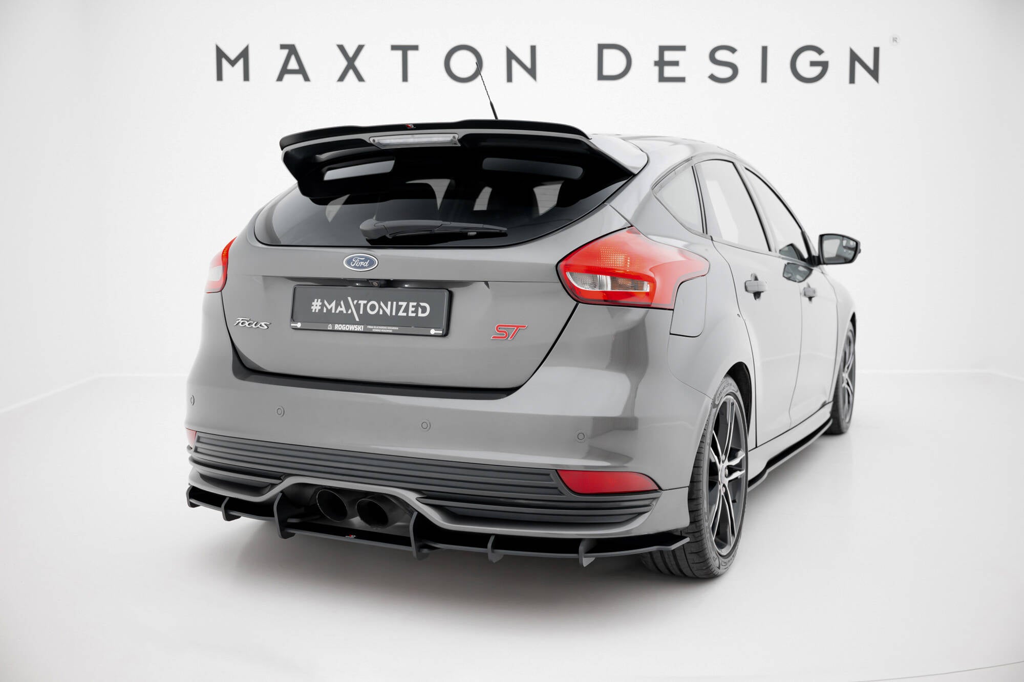 Maxton Design Street Pro Heckschürze passend für Ford Focus ST Mk3 Facelift