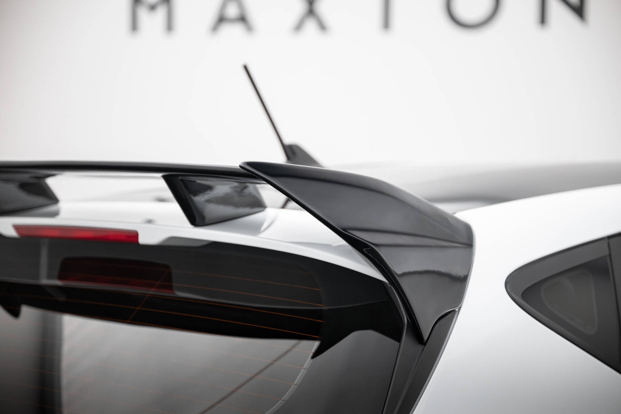 Maxton Design Spoiler Ford Fiesta Standard / ST-Line Mk8 für Ford Fiesta Standard
