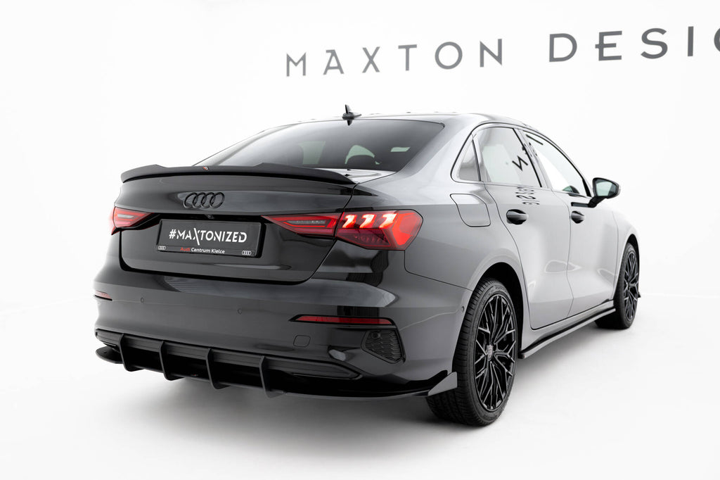 Maxton Design Street Pro Heckschürze + Flaps passend für Audi A3 Limousine 8Y schwarz Hochglanz