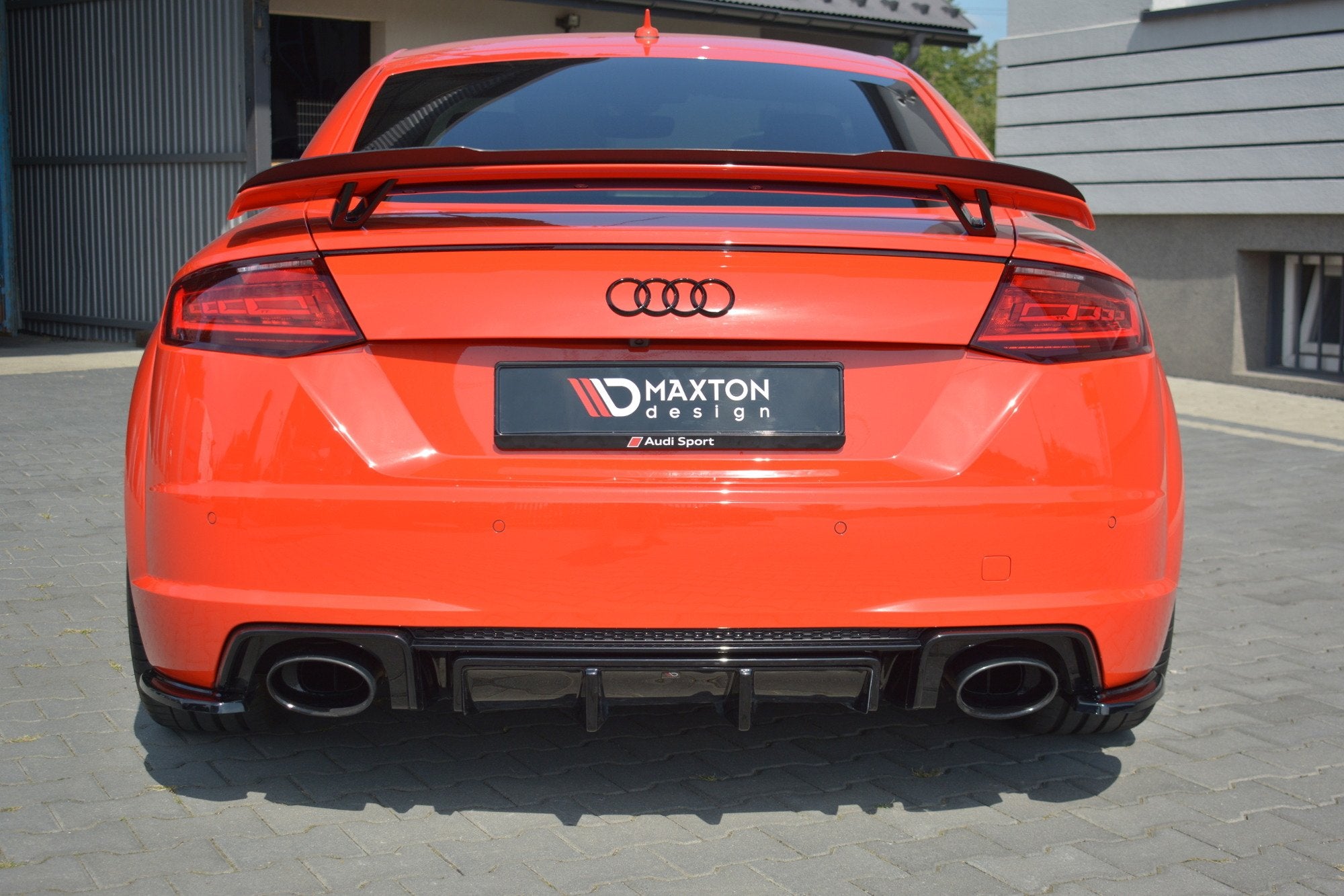 Maxton Design Diffusor Heck Ansatz passend für Audi TT RS 8S schwarz Hochglanz