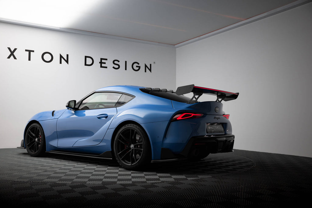 Maxton Design Carbon Spoiler With External Brackets Uprights + LED Toyota Supra Mk5 für Toyota Supra Mk5
