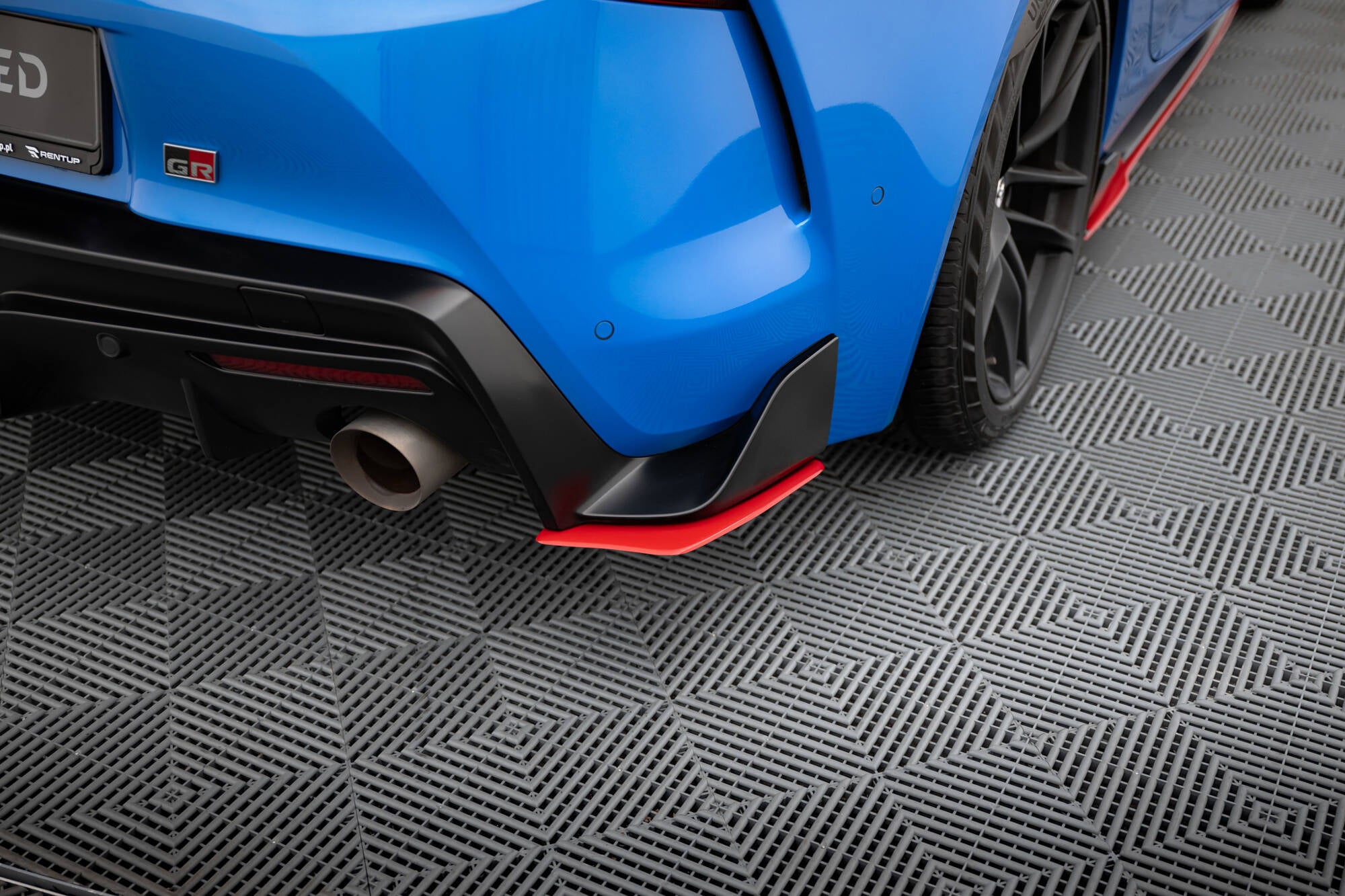 Maxton Design Heck Ansatz Flaps Diffusor V.2 für Toyota Supra Mk5
