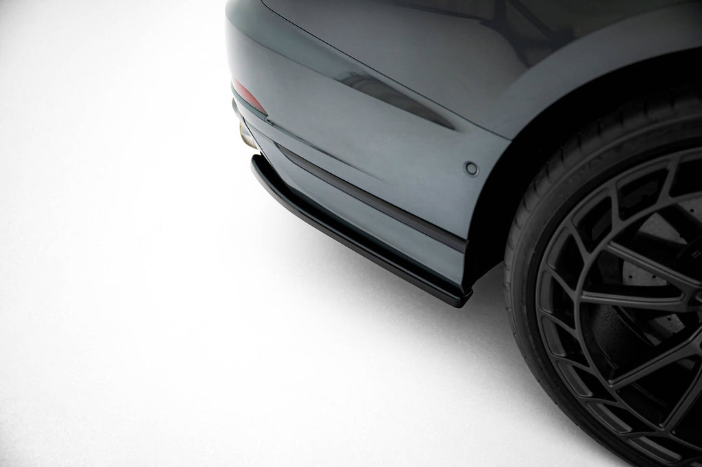 Maxton Design Heck Ansatz Flaps Diffusor passend für Audi S8 D5 Facelift schwarz Hochglanz