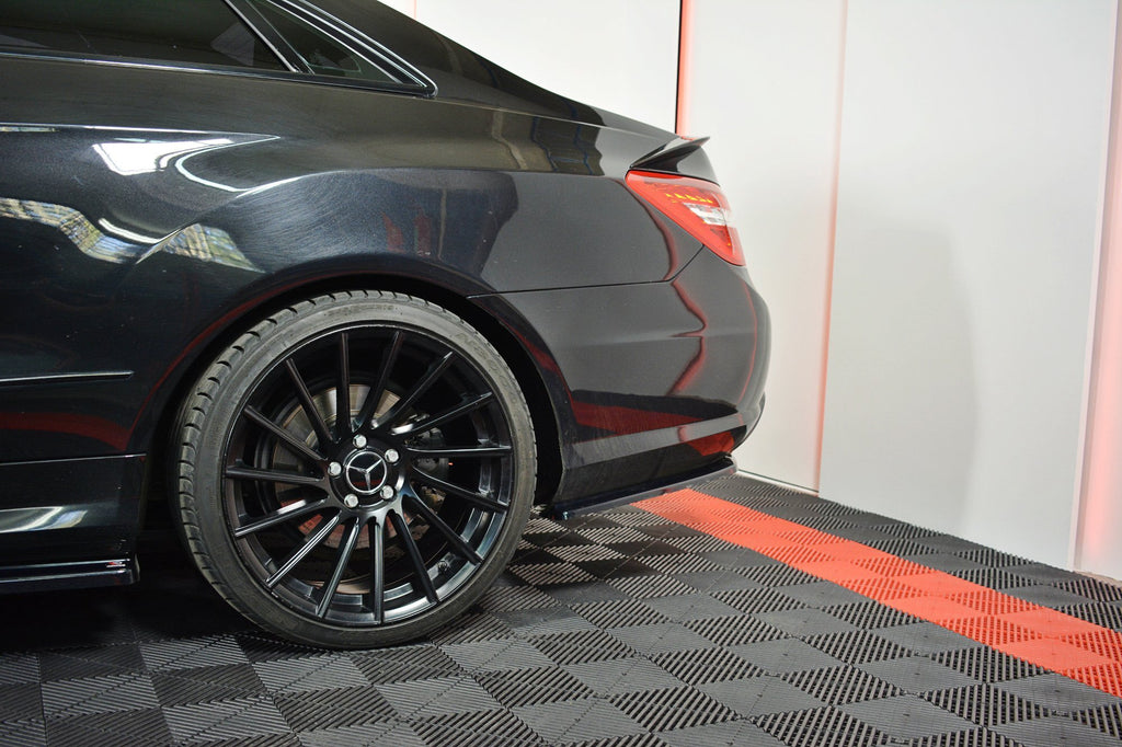 Maxton Design Splitter / Diffusor Heck Ansatz passend für Mercedes-Benz E-Klasse W207 Coupe AMG-Line schwarz Hochglanz