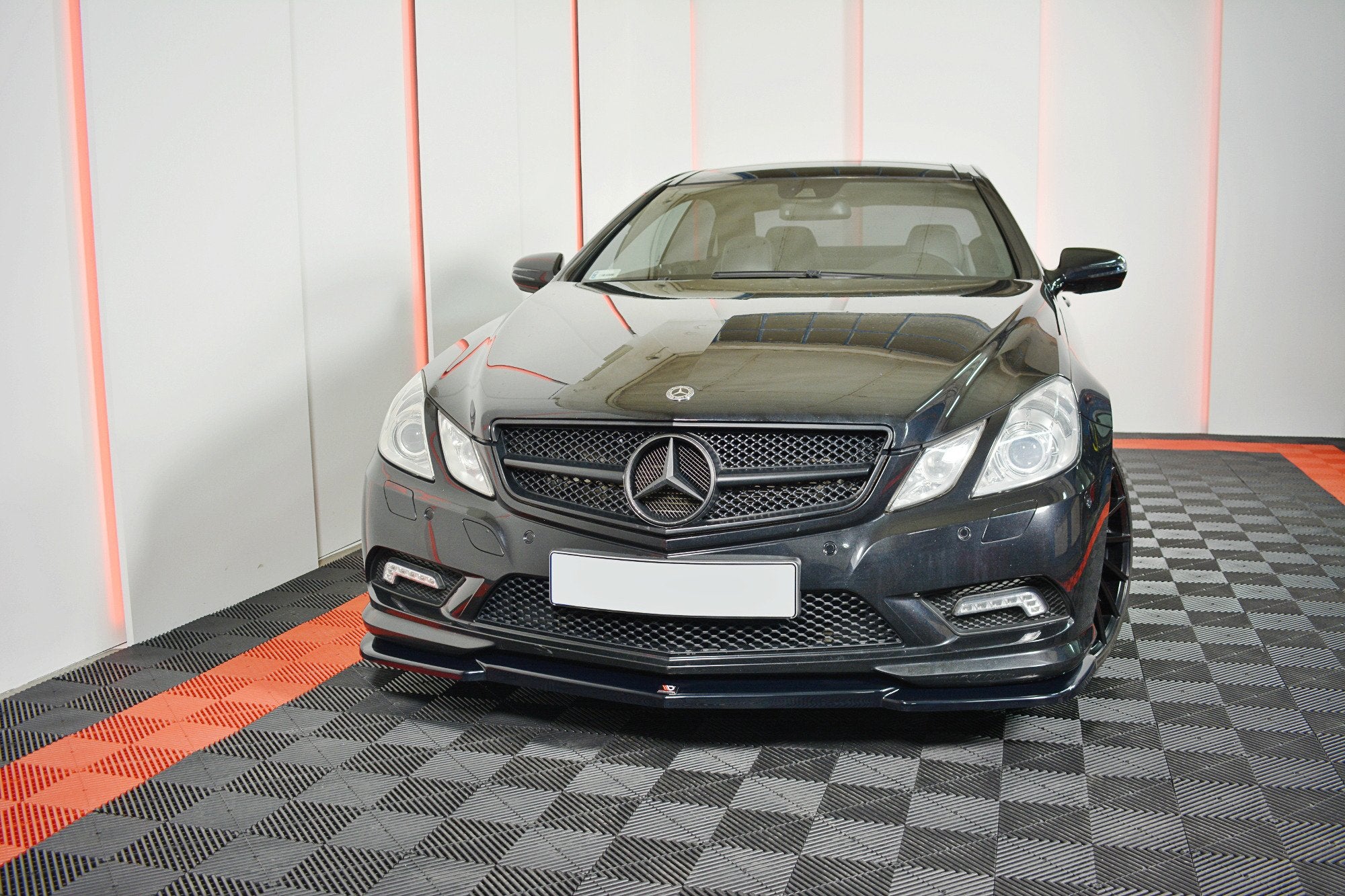 Maxton Design Street+ Spoilerlippe Front Ansatz passend für Mercedes-Benz E-Klasse W207 Coupe AMG-Line schwarz Hochglanz