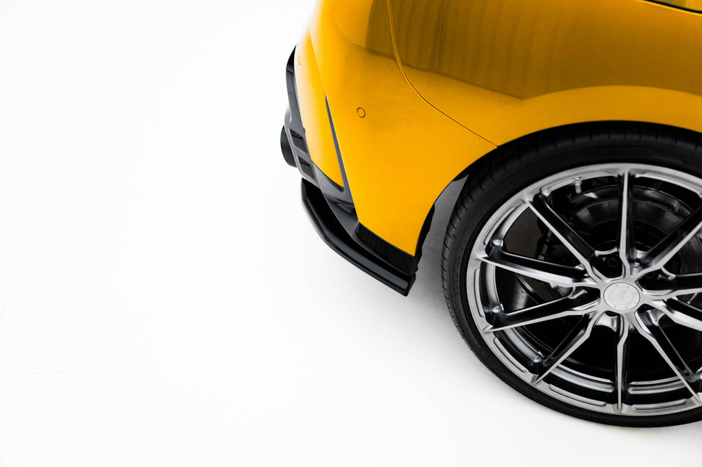 Maxton Design Heck Ansatz Flaps Diffusor V.1 passend für BMW 1er M-Paket F70 schwarz Hochglanz