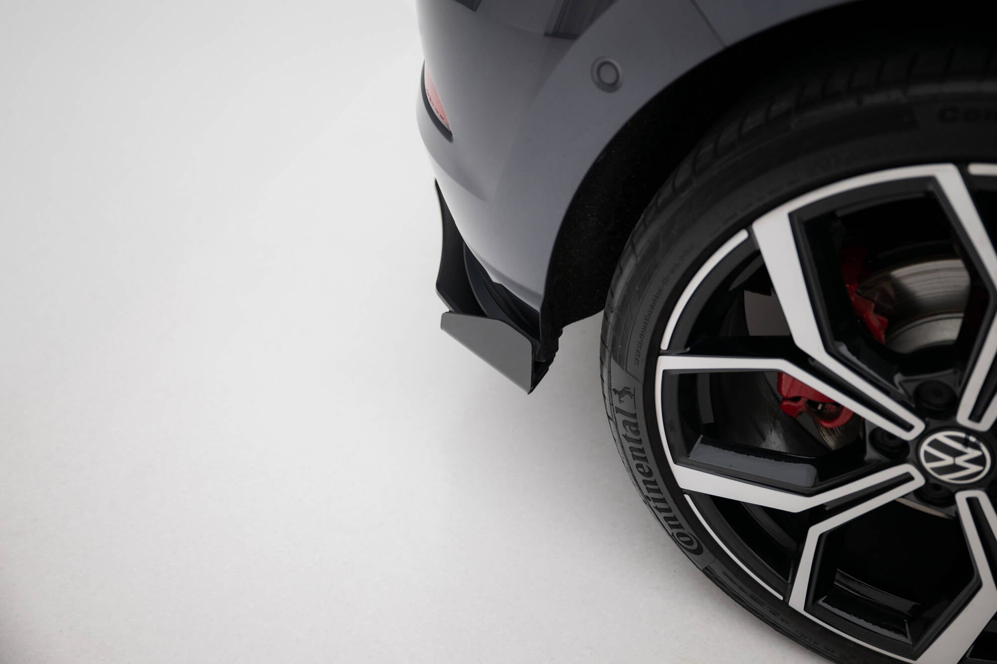 Maxton Design Hintere Seiten Flaps passend für VW Polo GTI Mk6 Facelift schwarz Hochglanz