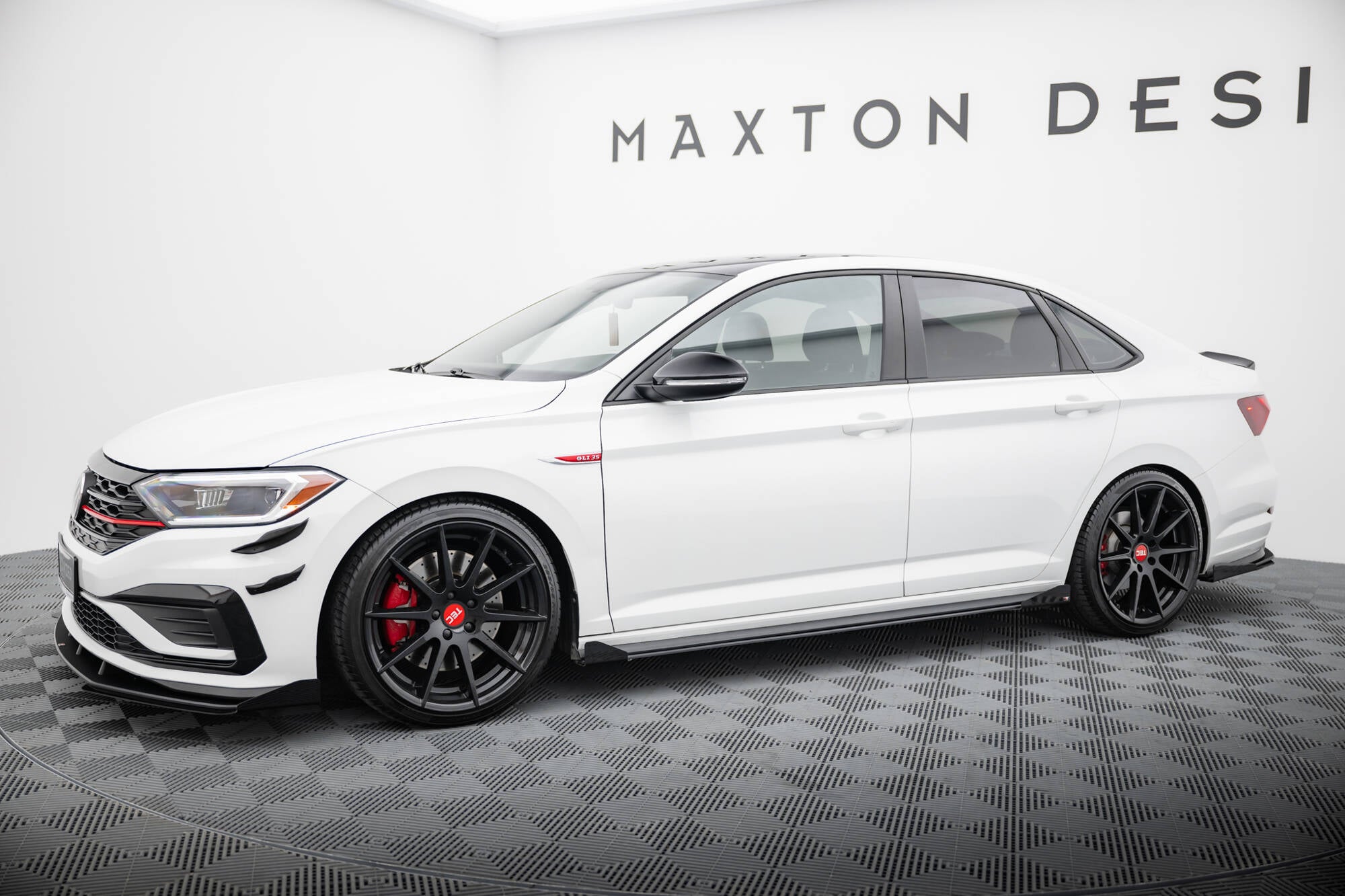 Maxton Design Street Pro Street+ Seitenschweller Leisten + Flaps passend für VW Jetta GLI Mk7 schwarz Hochglanz