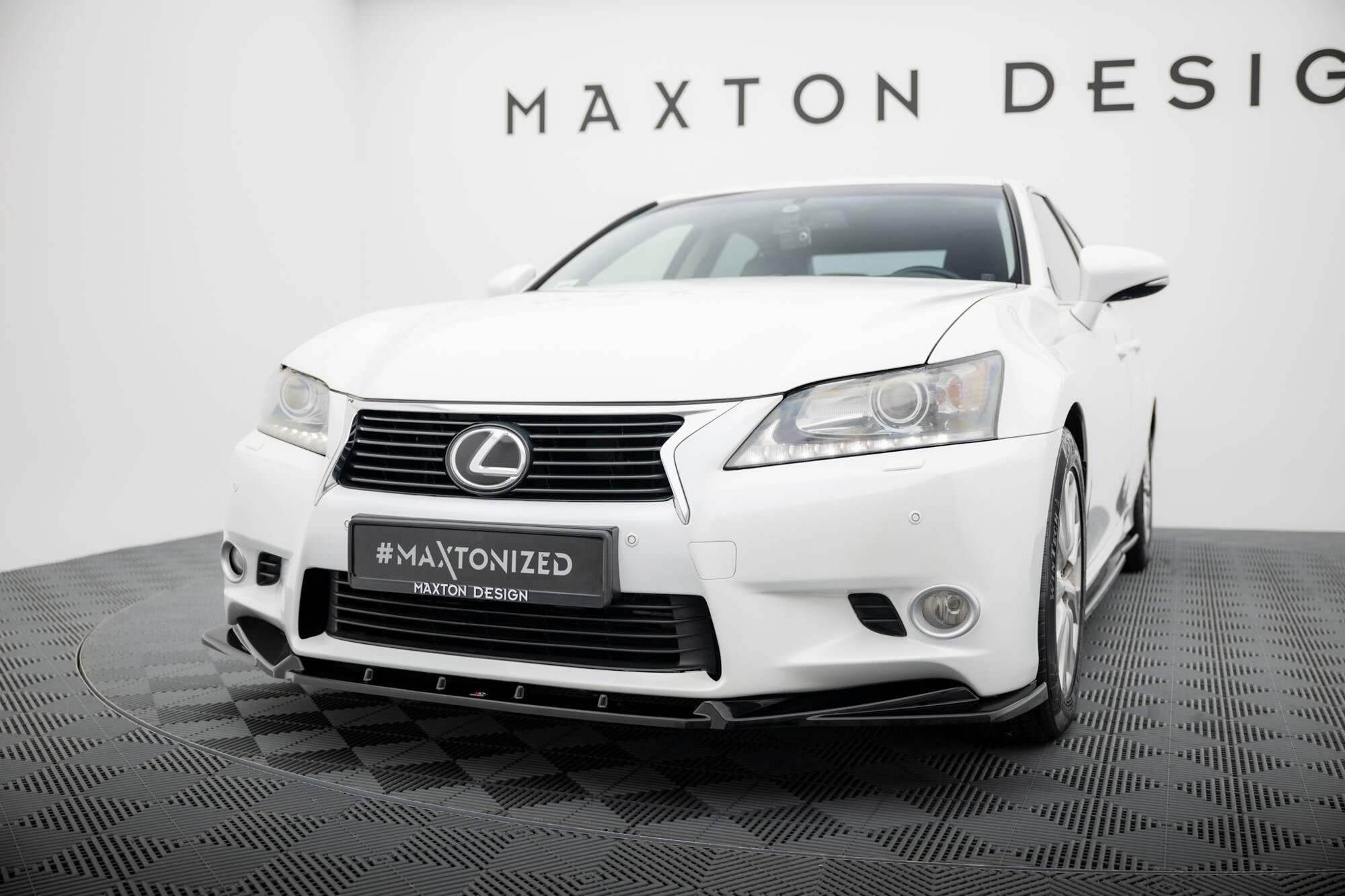 Maxton Design Street+ Spoilerlippe Front Ansatz passend für V.2 Lexus GS Mk4 (L10) schwarz Hochglanz