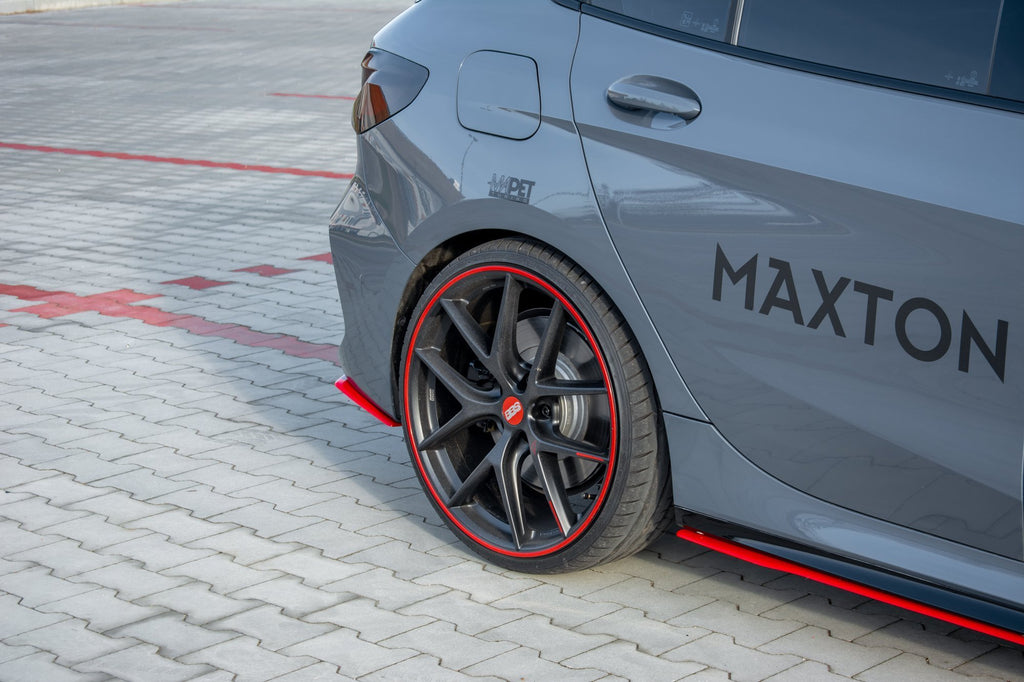 Maxton Design Heck Ansatz Flaps Diffusor V.2 passend für BMW 1er F40 M-Paket