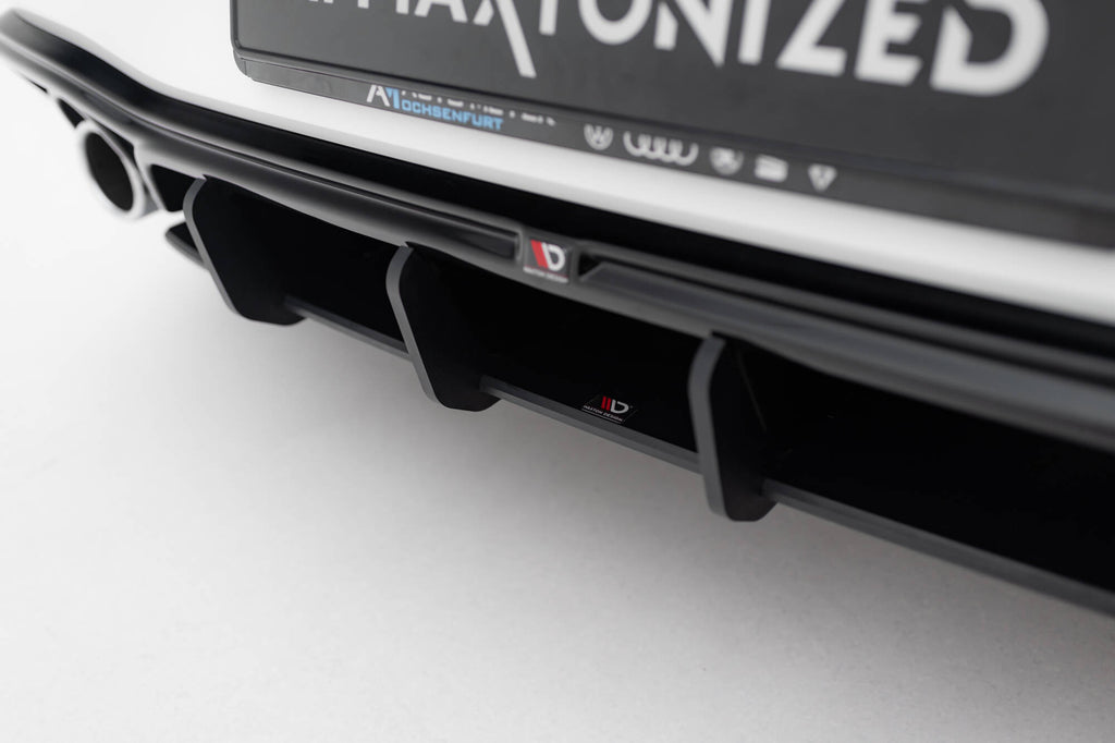 Maxton Design Street Pro Heckschürze V.5 passend für VW Golf GTI Mk8