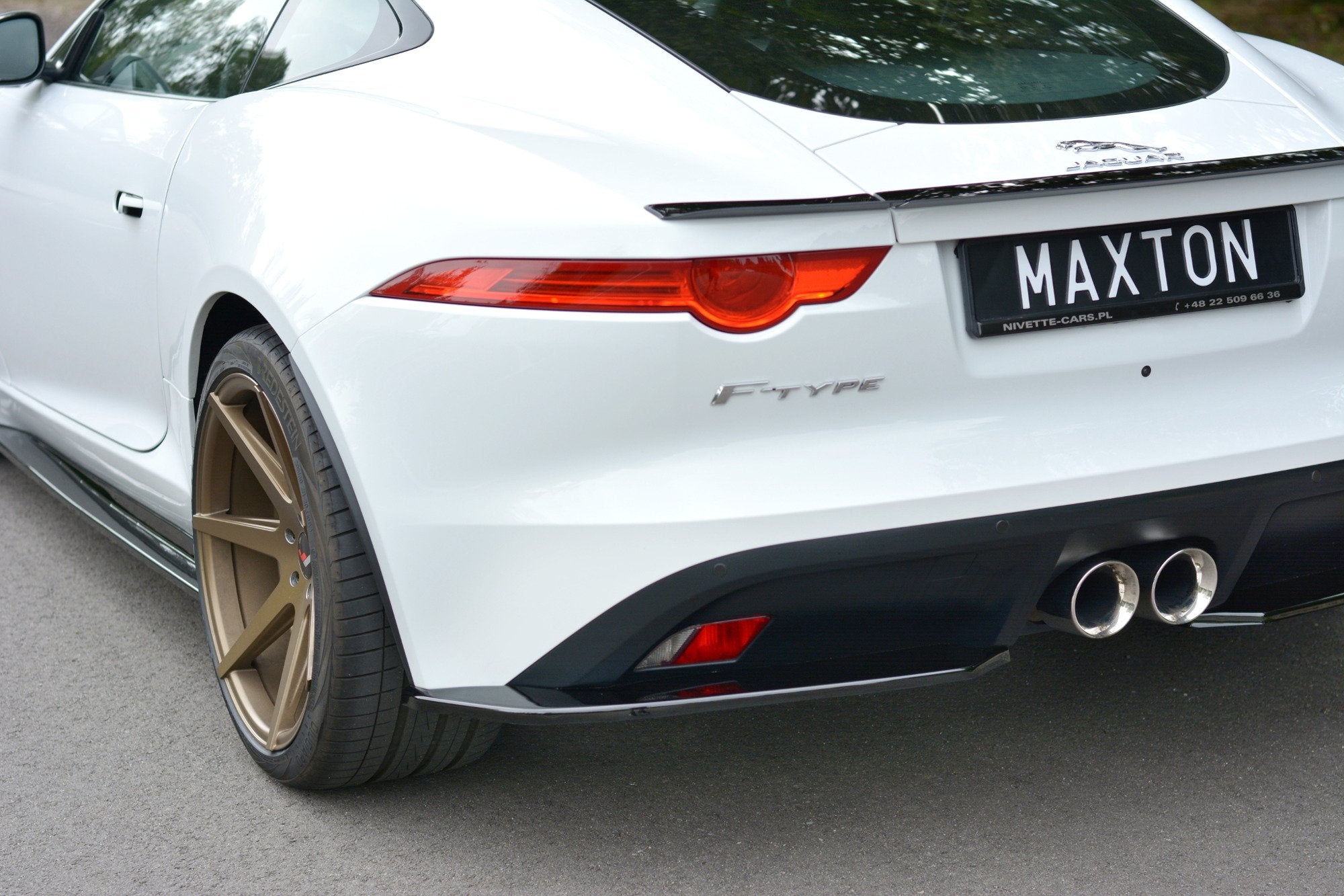 Maxton Design Heck Ansatz Flaps Diffusor passend für Jaguar F-Type X152 schwarz Hochglanz