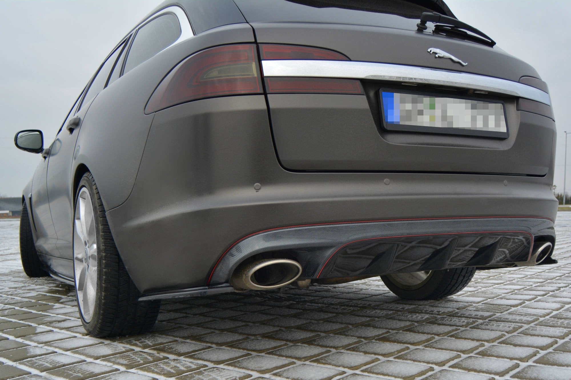 Maxton Design Heck Ansatz Flaps Diffusor passend für JAGUAR XF (X250) MK1 SPORTBRAKE S-PACK schwarz Hochglanz