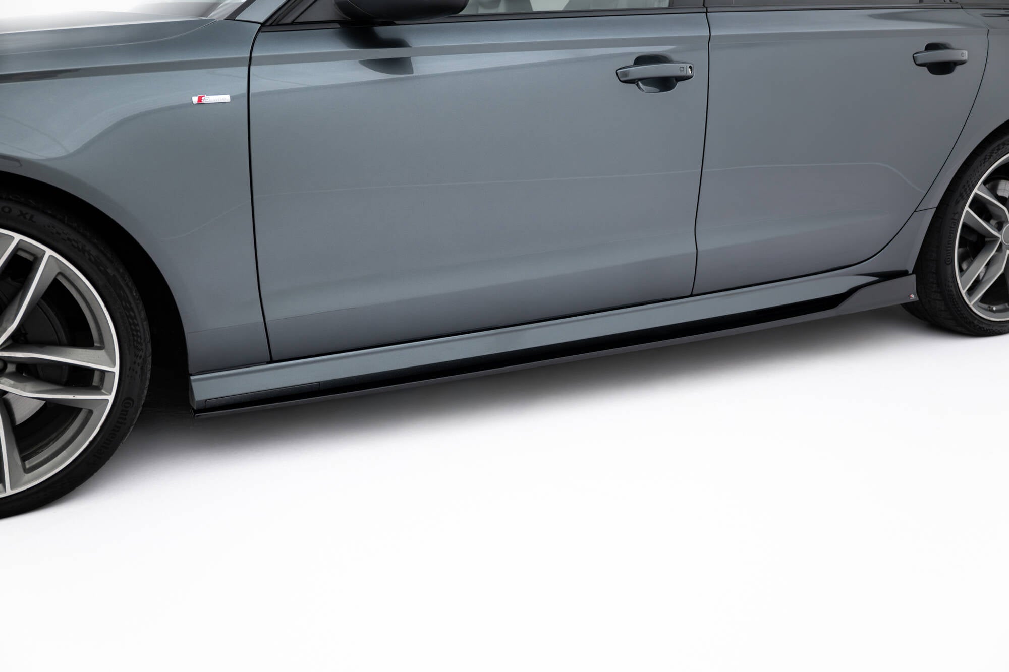 Maxton Design Street+ Seitenschweller Leisten V.2 passend für Audi A6 / A6 C7 S-line/ S6 C7 Facelift schwarz Hochglanz