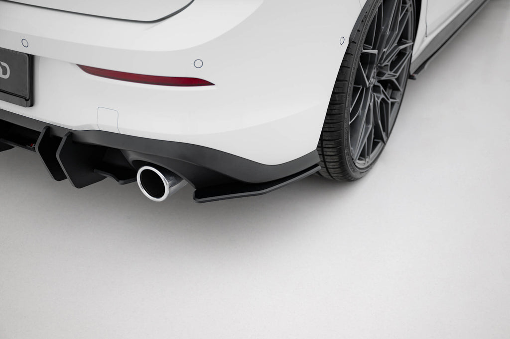 Maxton Design Street Pro Heck Ansatz Flaps Diffusor V.1 passend für VW Golf GTI / GTE / R-Line Mk8