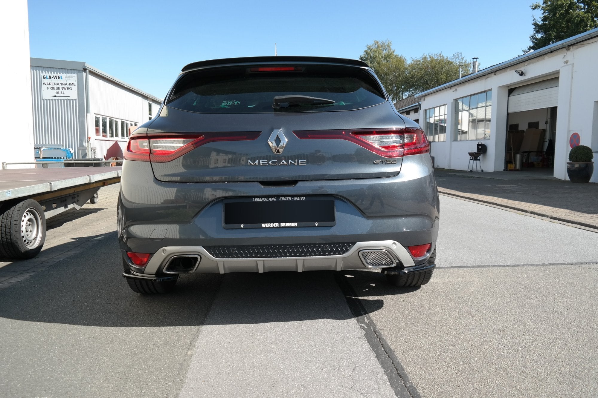 Maxton Design Heck Ansatz Flaps Diffusor passend für Renault Megane Mk.4 GT-Line schwarz Hochglanz