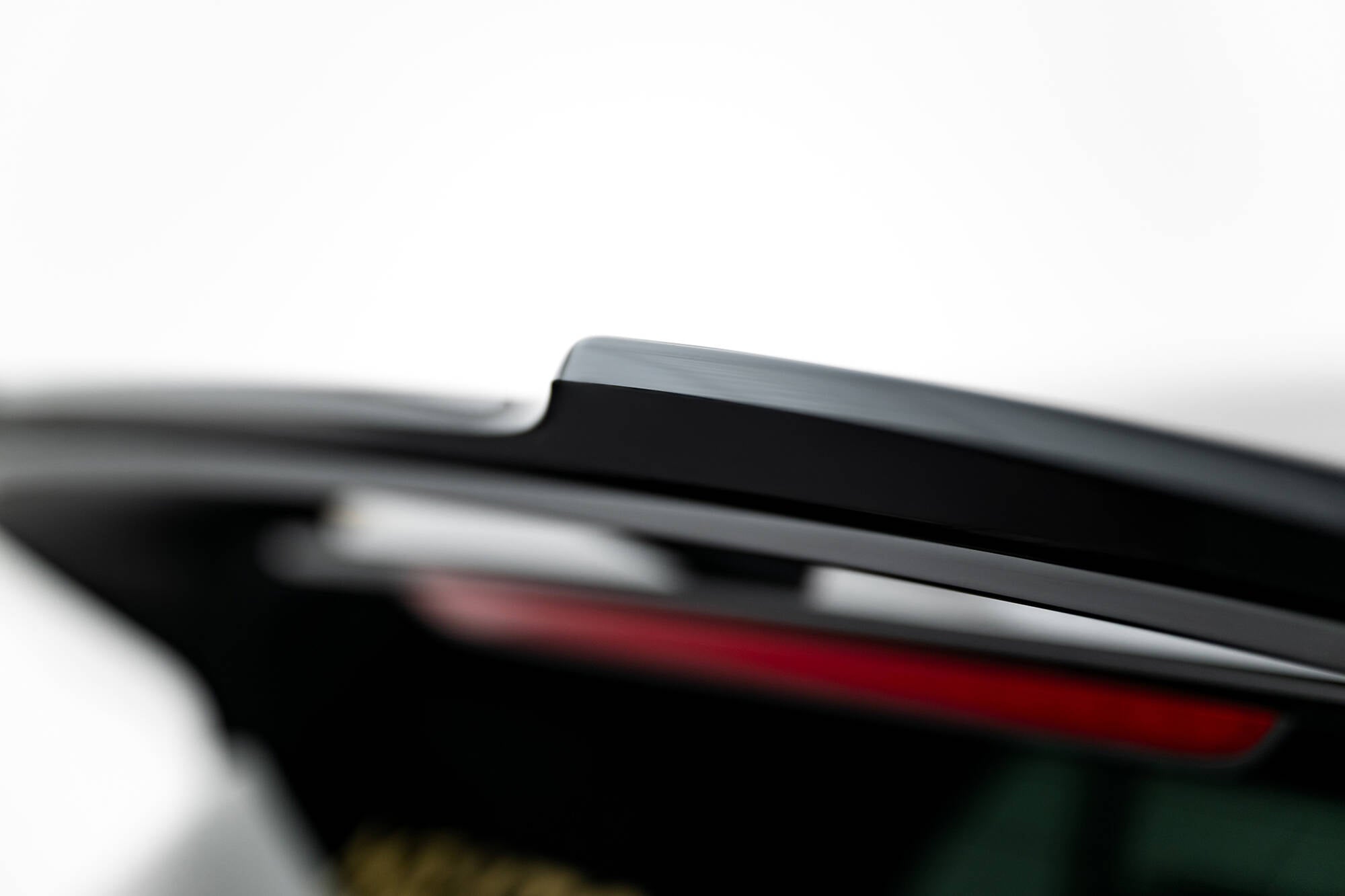 Maxton Design Spoiler CAP V.2 passend für VW Golf R-Performance Hatchback Mk8 Facelift schwarz Hochglanz