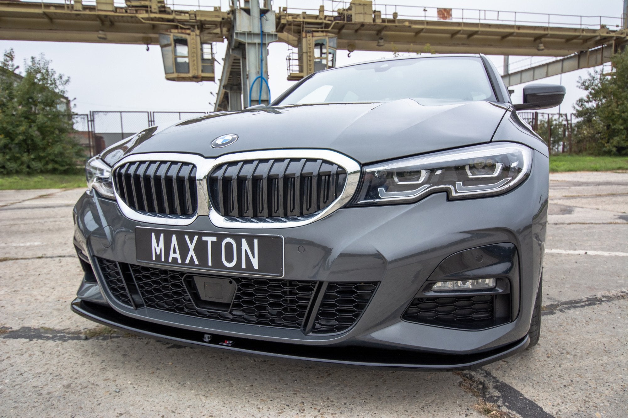 Maxton Design Street+ Spoilerlippe Front Ansatz V.3 passend für BMW 3er M-Paket G20 schwarz Hochglanz