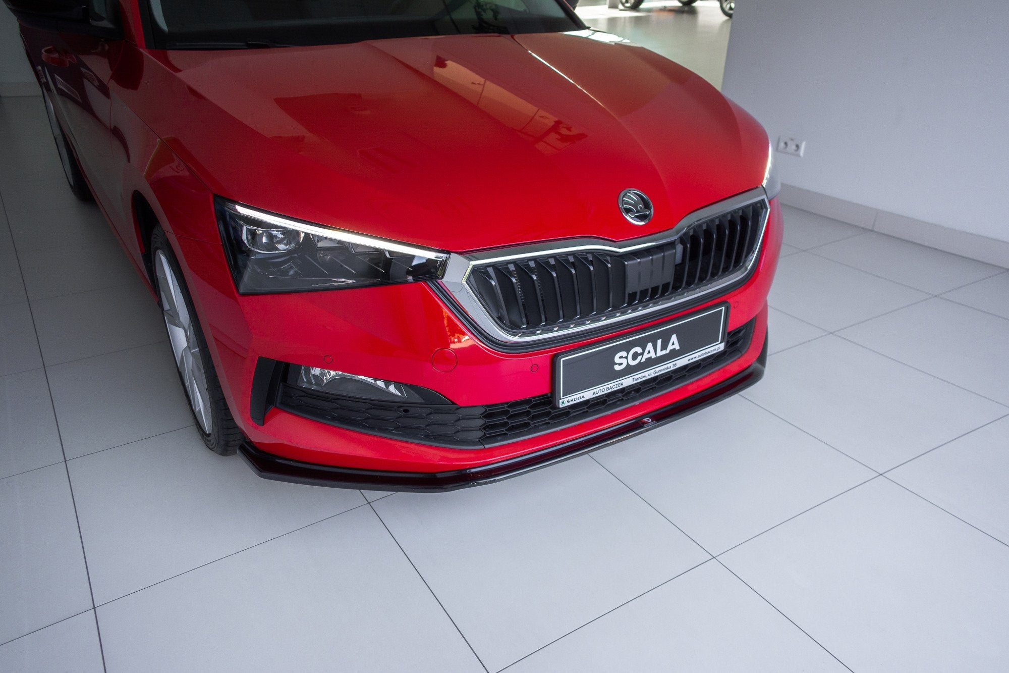 Maxton Design Street+ Spoilerlippe Front Ansatz V.3 passend für Skoda Scala schwarz Hochglanz