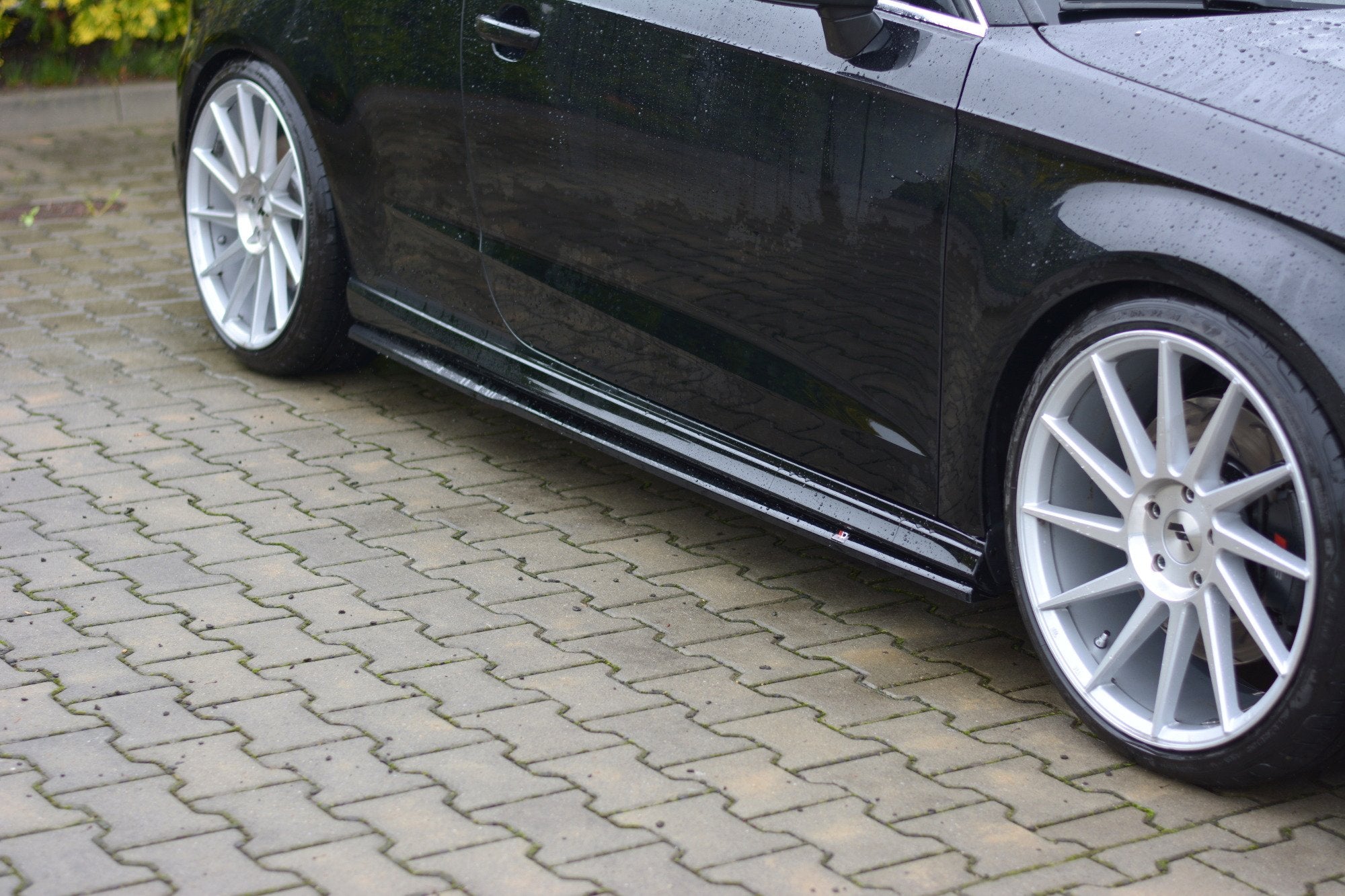 Maxton Design Street+ Seitenschweller Leisten passend für Audi S3/A3 S-Line Hatchback 8V/8V Facelift schwarz Hochglanz