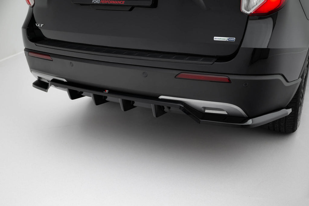 Maxton Design Street+ Mittlerer Diffusor RACE passend für Ford Explorer XLT Mk6 schwarz Hochglanz