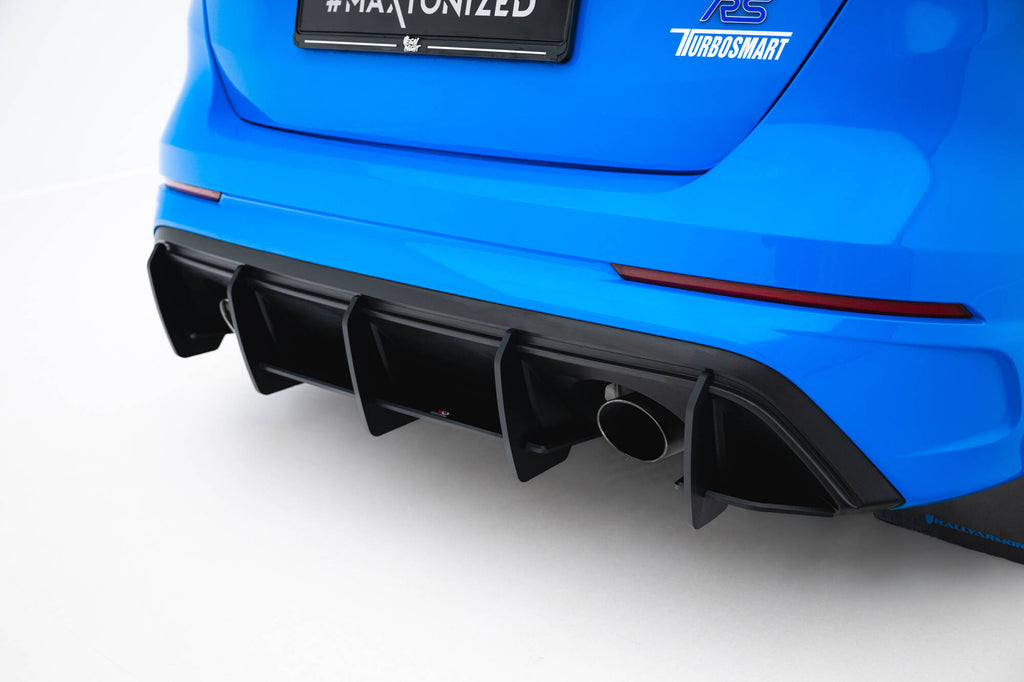 Maxton Design Street Pro Heckschürze V.2 passend für Ford Focus RS Mk3 (US-Spec Version)
