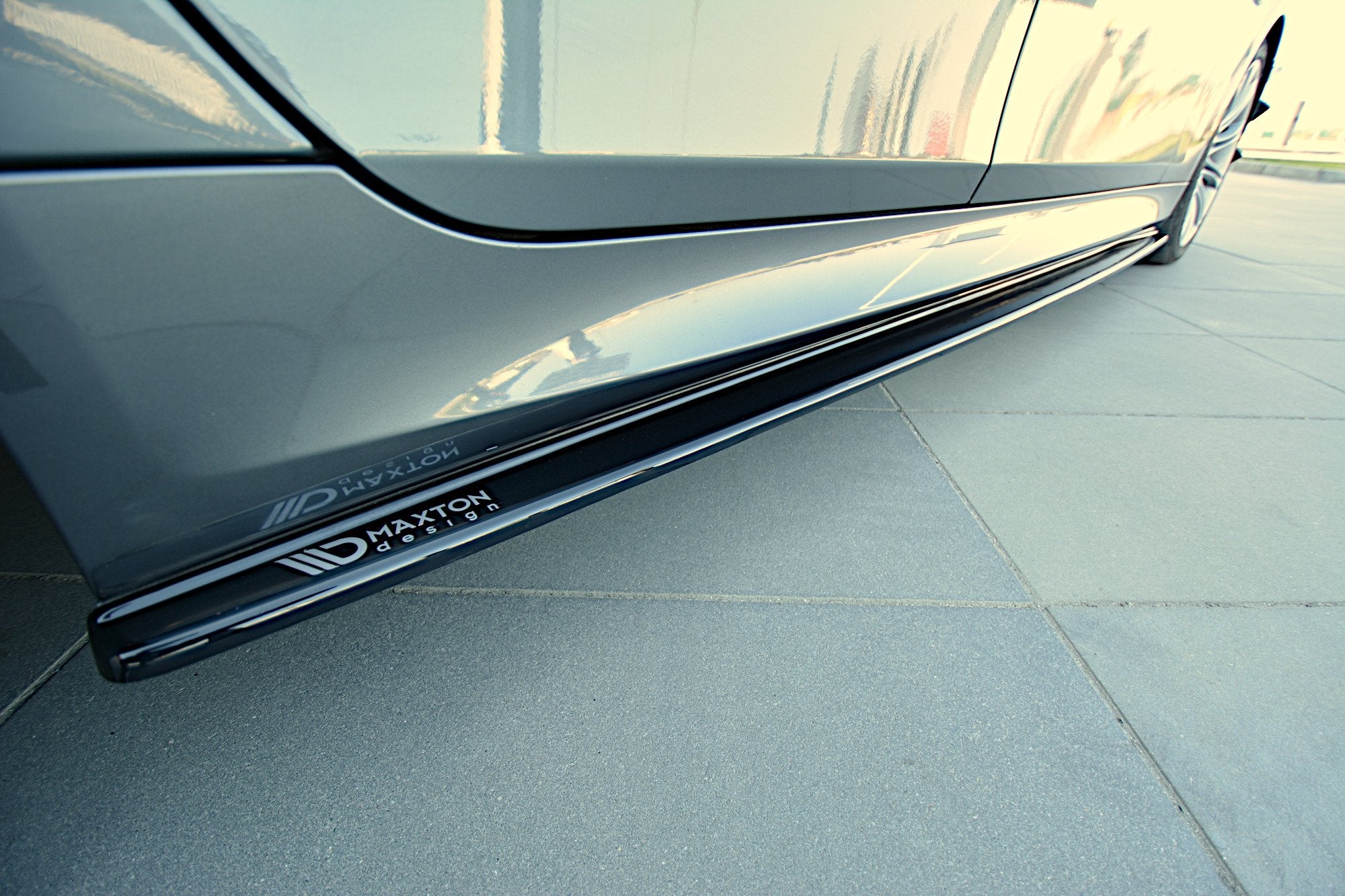 Maxton Design Street+ Seitenschweller Leisten passend für BMW 5er E60/61 M Paket schwarz Hochglanz