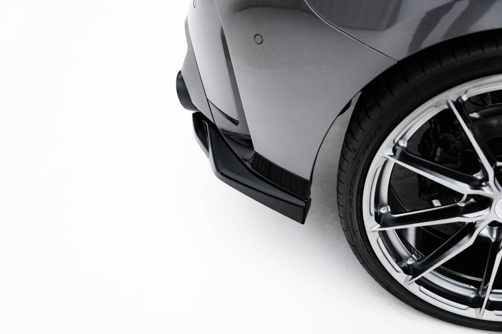 Maxton Design Heck Ansatz Flaps Diffusor V.5 passend für BMW M135i F70 schwarz Hochglanz