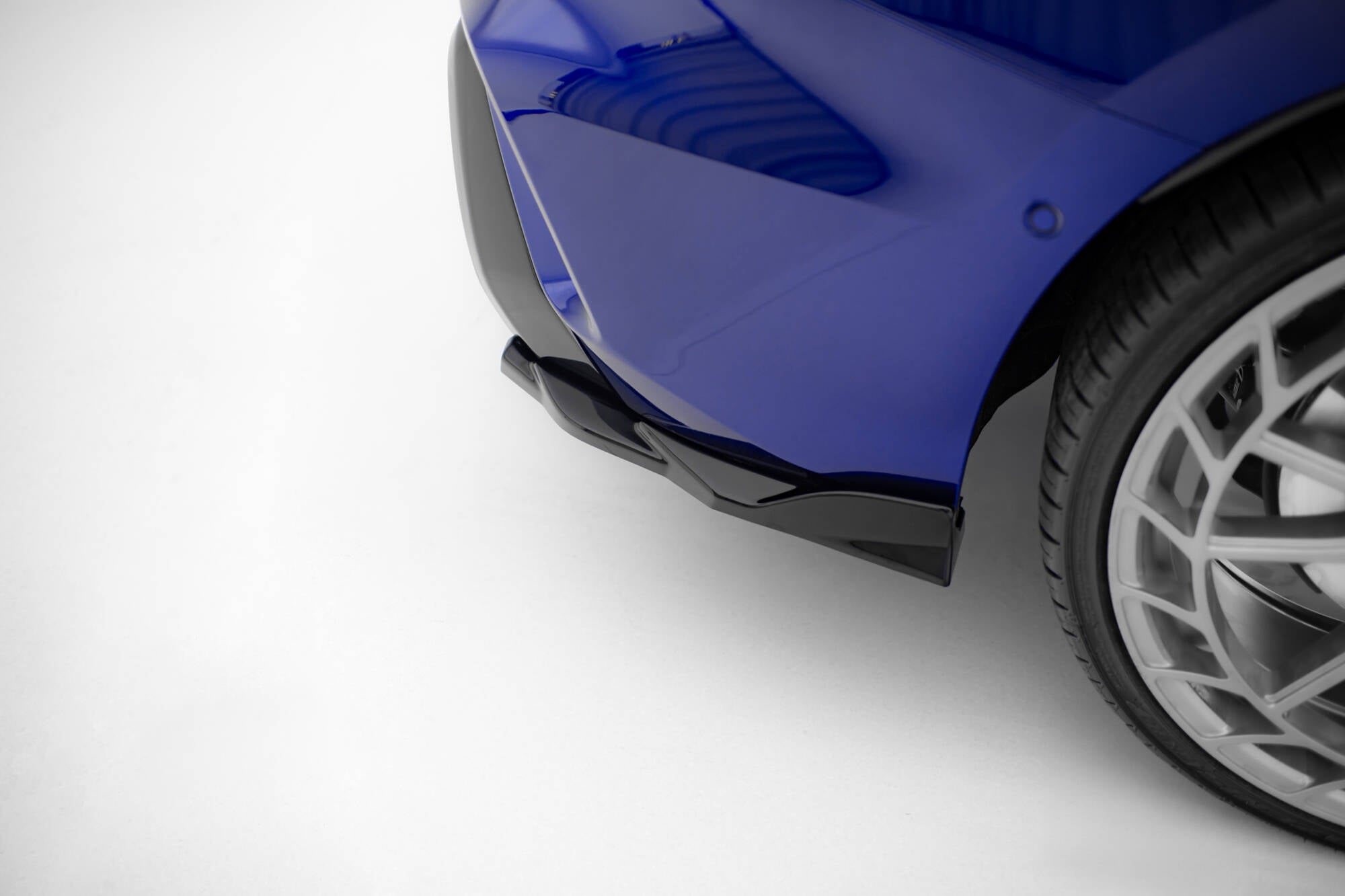 Maxton Design Heck Ansatz Flaps Diffusor V.4 passend für Audi S3 Limousine 8Y Facelift schwarz Hochglanz