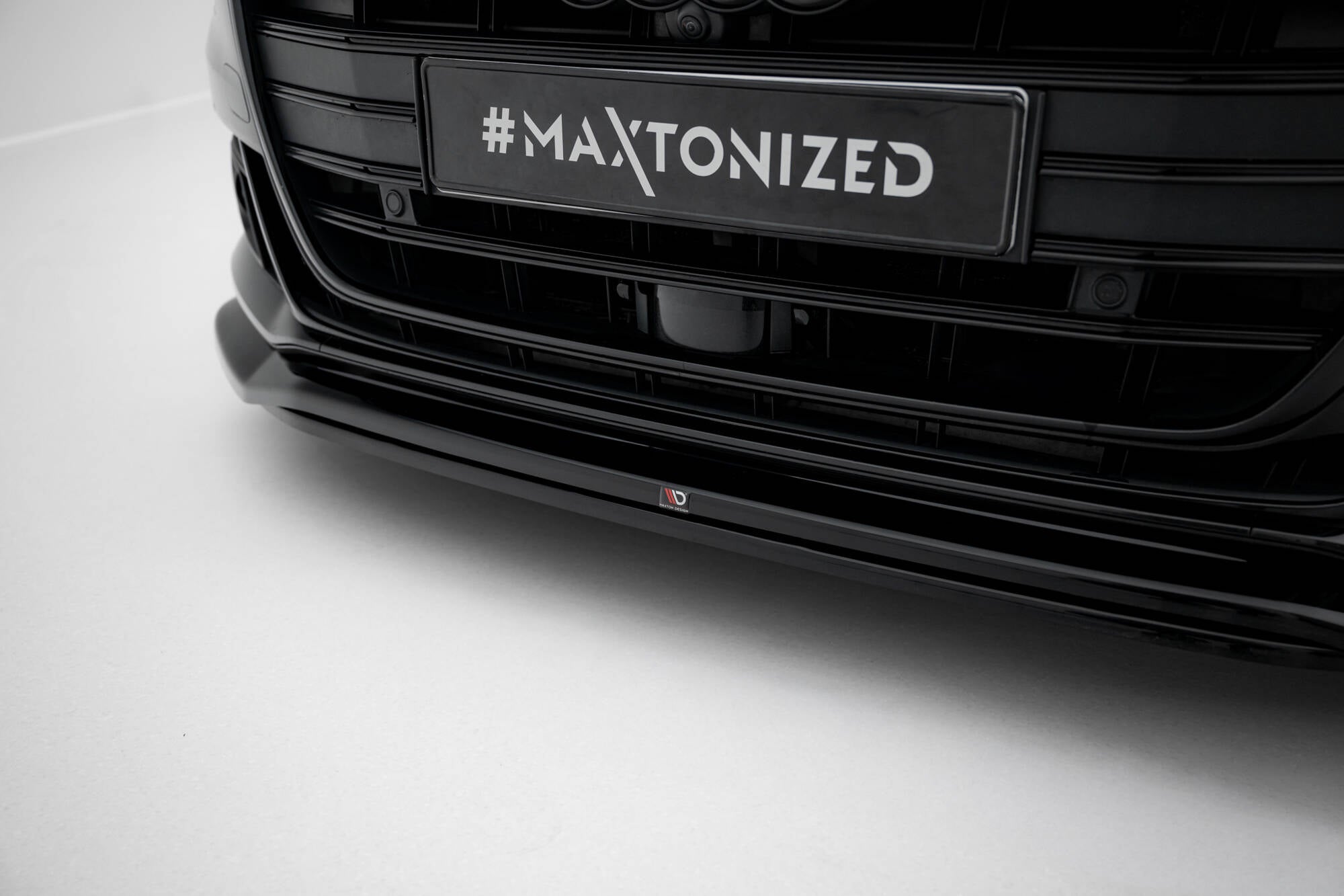 Maxton Design Street+ Spoilerlippe Front Ansatz V.1 passend für Audi S8 / A8 S-Line D5 schwarz Hochglanz