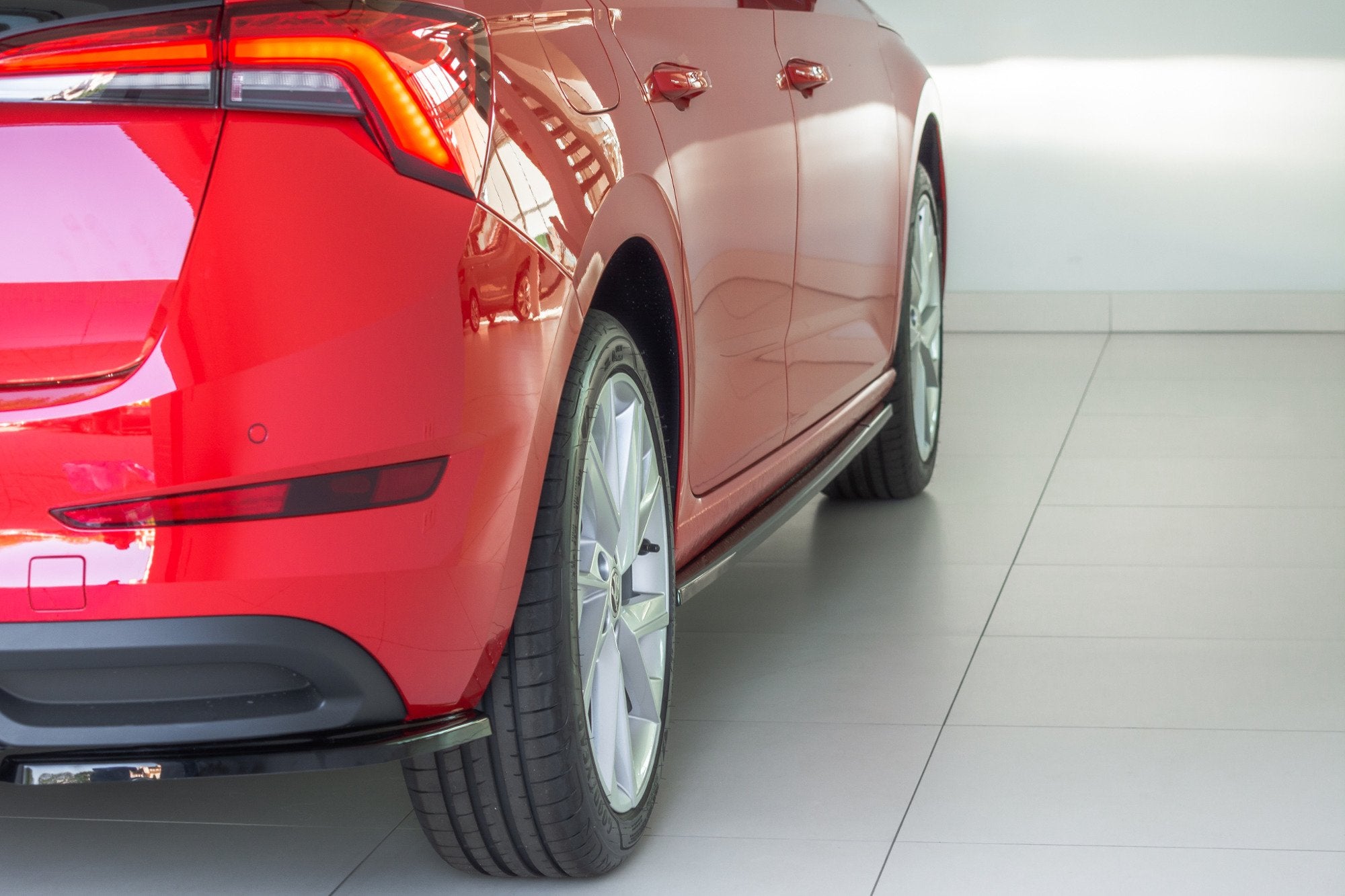 Maxton Design Seitenschweller Diffuser Skoda Scala schwarz Hochglanz für Skoda Scala Mk1 [2019 -]