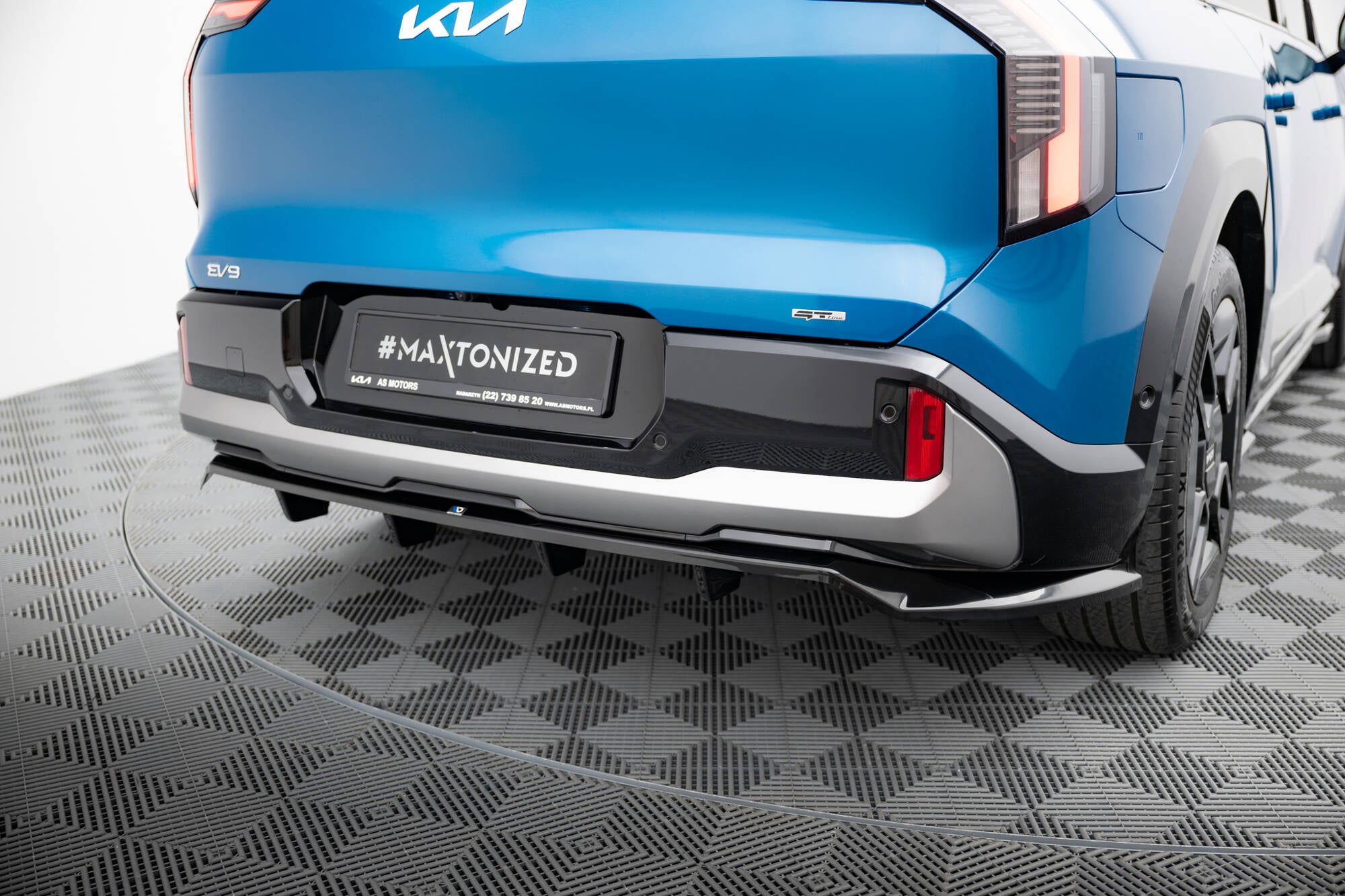 Maxton Design Street+ Mittlerer Diffusor RACE passend für Kia EV9 GT-Line Mk1 schwarz Hochglanz