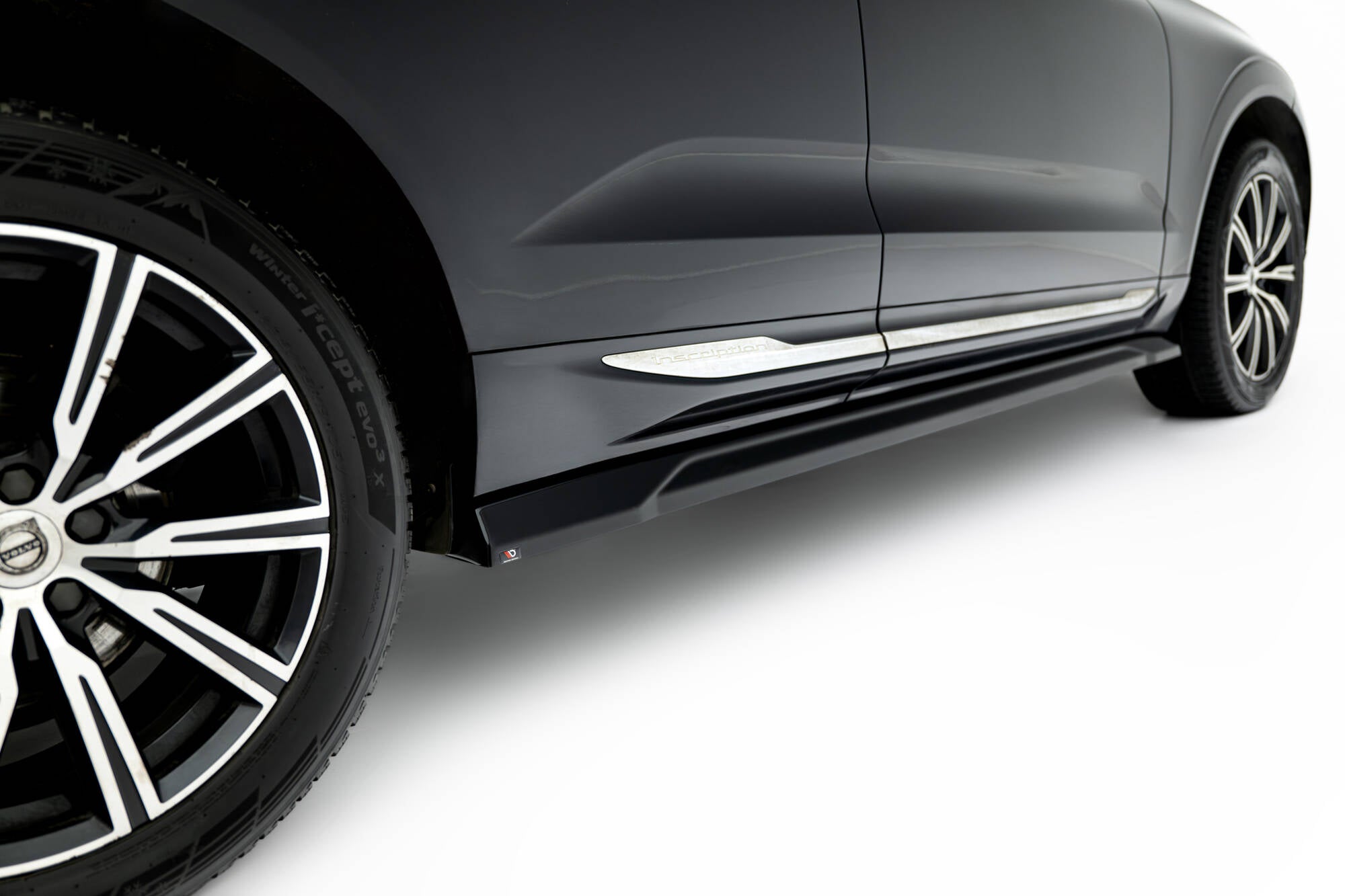 Maxton Design Street+ Seitenschweller Leisten passend für Volvo XC60 Mk2 schwarz Hochglanz
