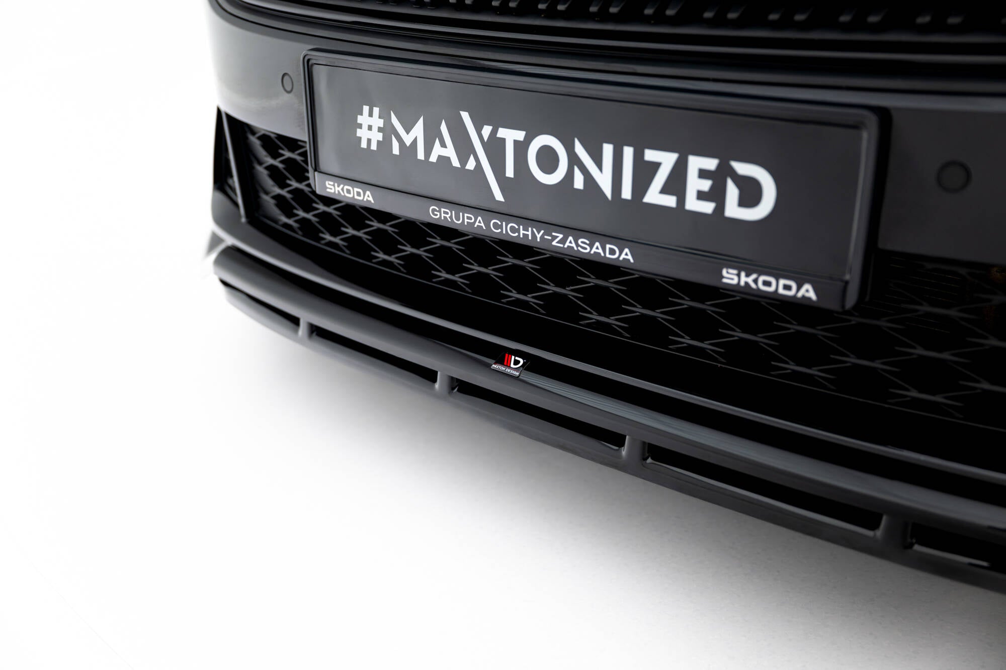 Maxton Design Street+ Spoilerlippe Front Ansatz V.1 passend für Skoda Octavia RS Liftback / Combi Mk4 Facelift schwarz Hochglanz