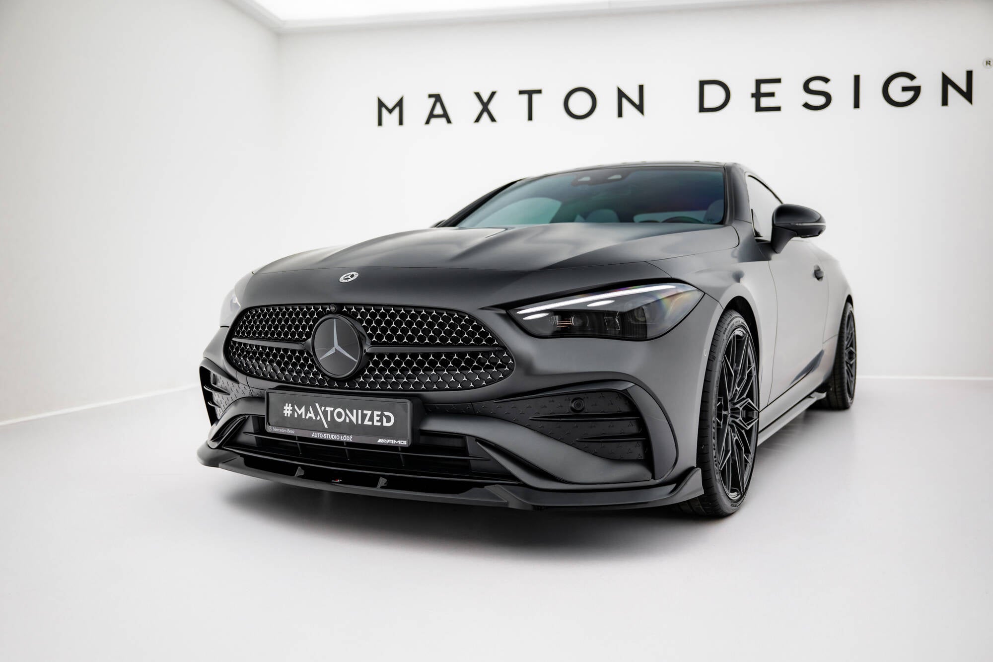Maxton Design Street+ Spoilerlippe Front Ansatz V.2 passend für Mercedes-Benz CLE AMG-Line C236 schwarz Hochglanz