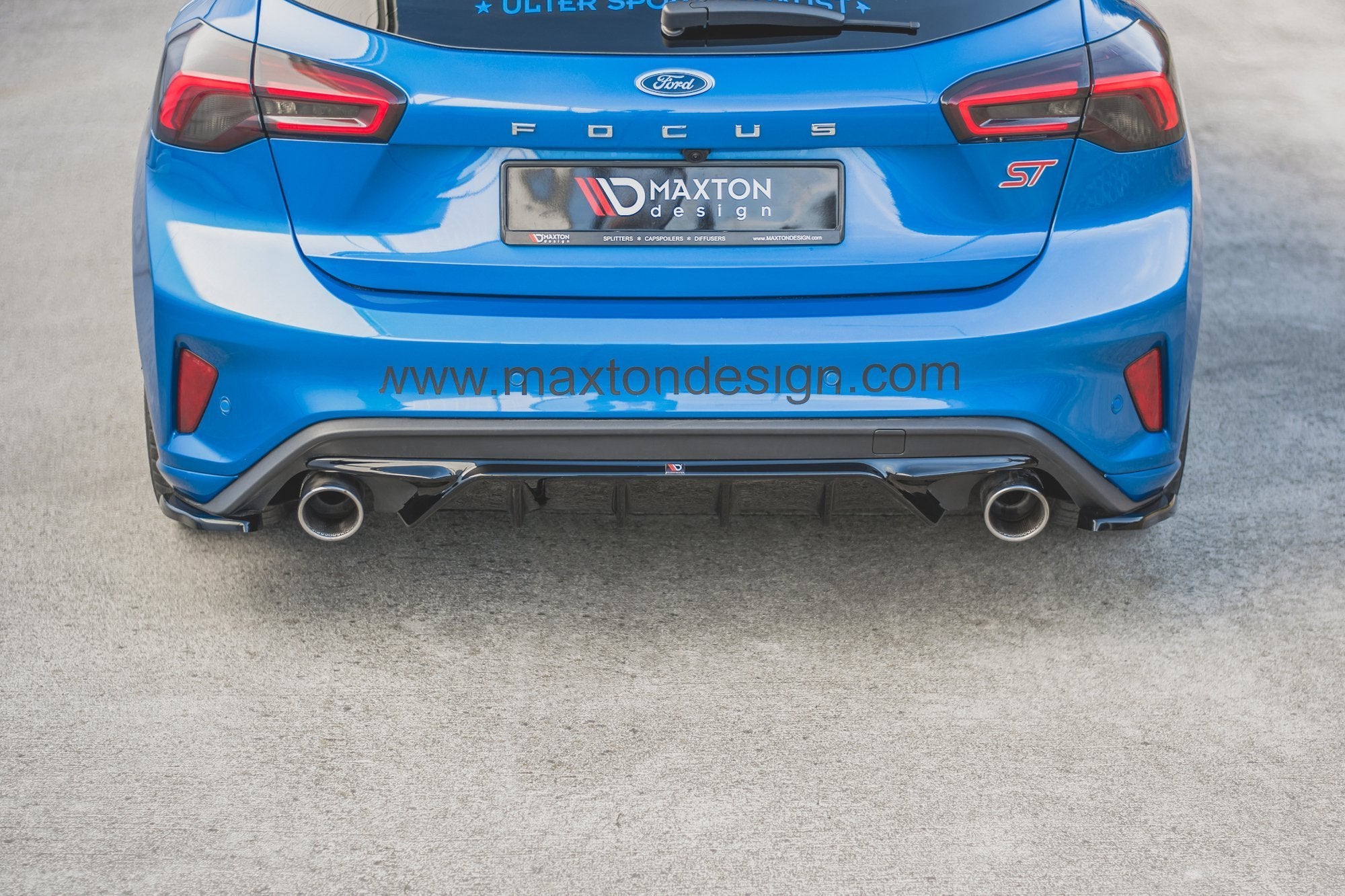 Maxton Design Heck Ansatz Flaps Diffusor V.1 für Ford Focus ST Mk4 Carbon Look