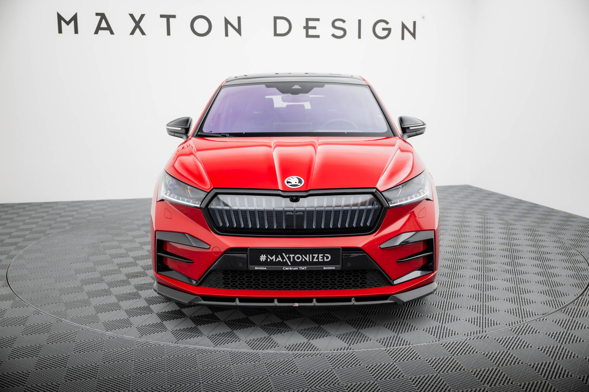Maxton Design Street+ Spoilerlippe Front Ansatz passend für Skoda Enyaq Coupe iV RS schwarz Hochglanz