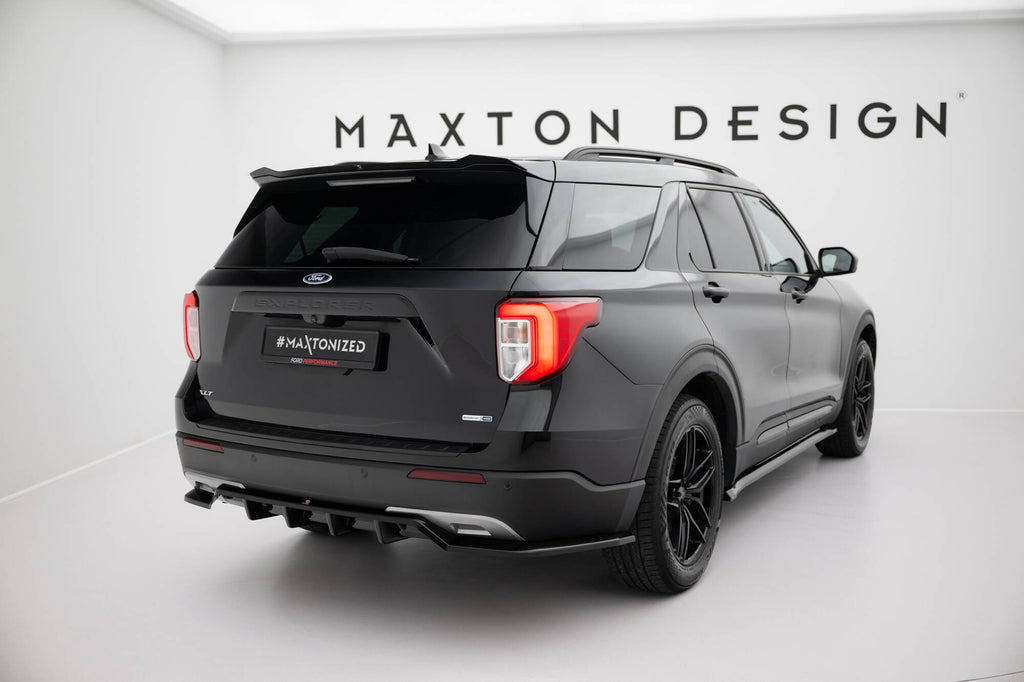 Maxton Design Street+ Mittlerer Diffusor RACE passend für Ford Explorer XLT Mk6 schwarz Hochglanz