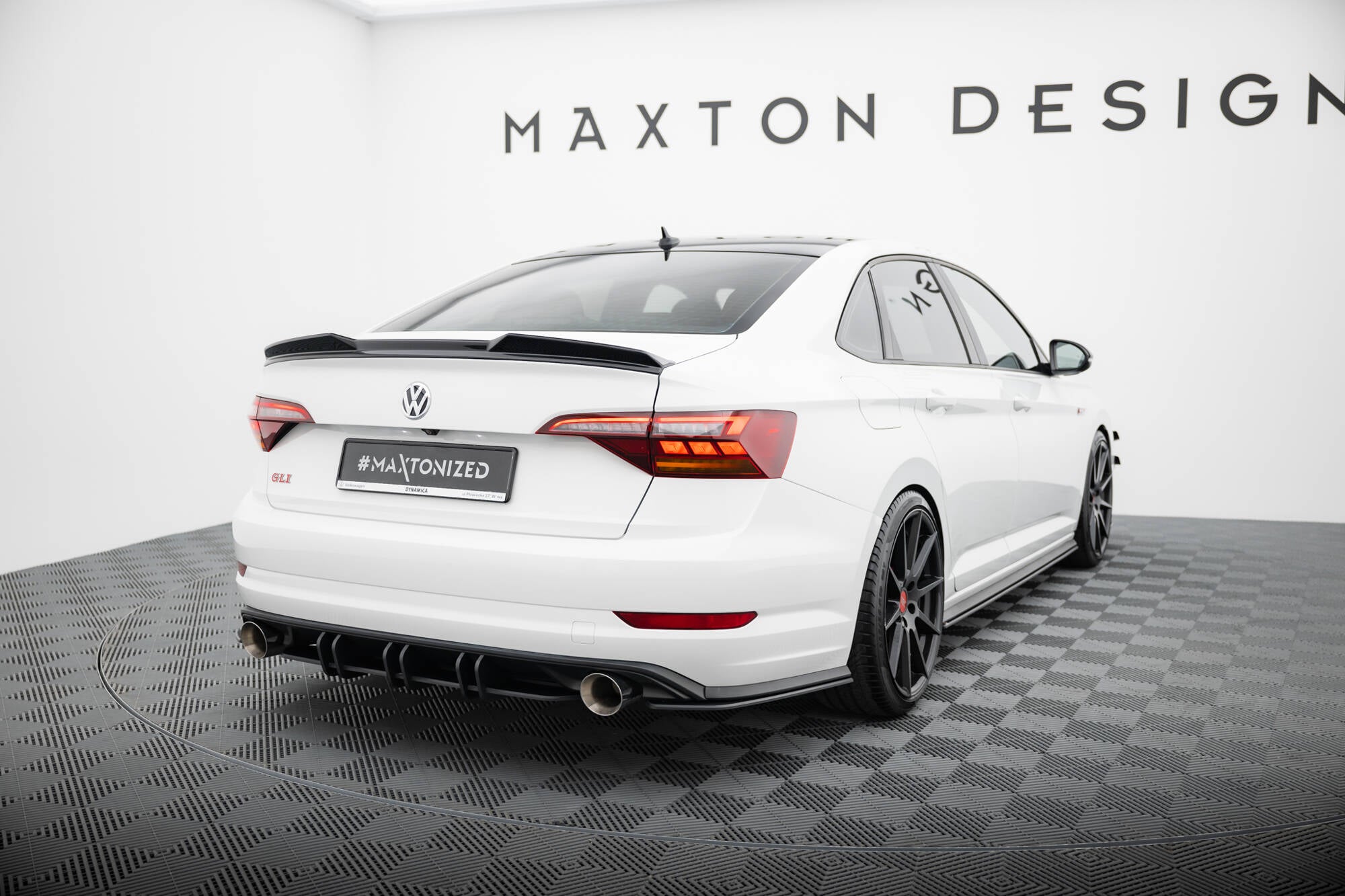 Maxton Design Street Pro Heck Ansatz Flaps Diffusor passend für VW Jetta GLI Mk7