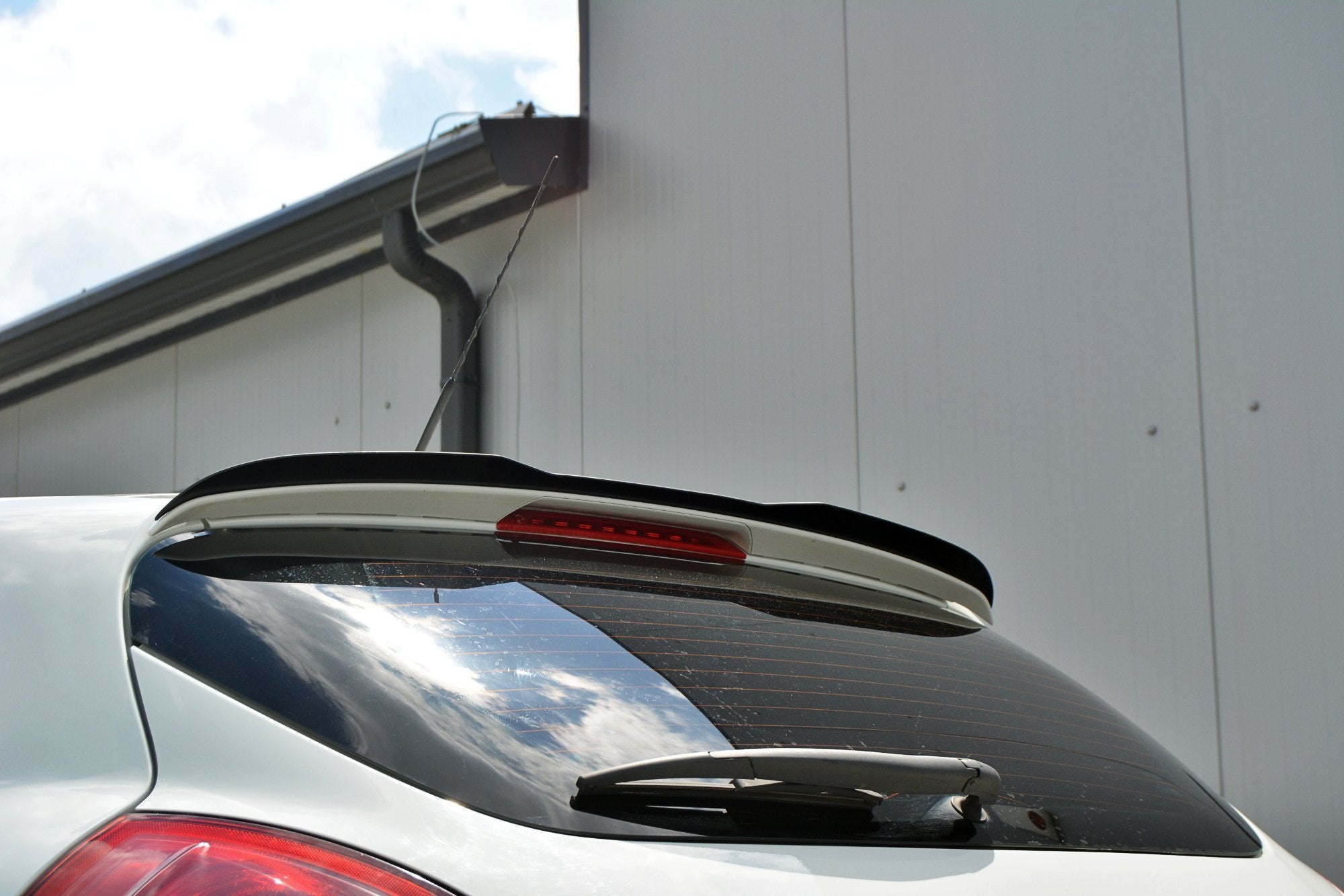 Maxton Design Spoiler CAP passend für Fiat Bravo Mk2 Sport schwarz Hochglanz
